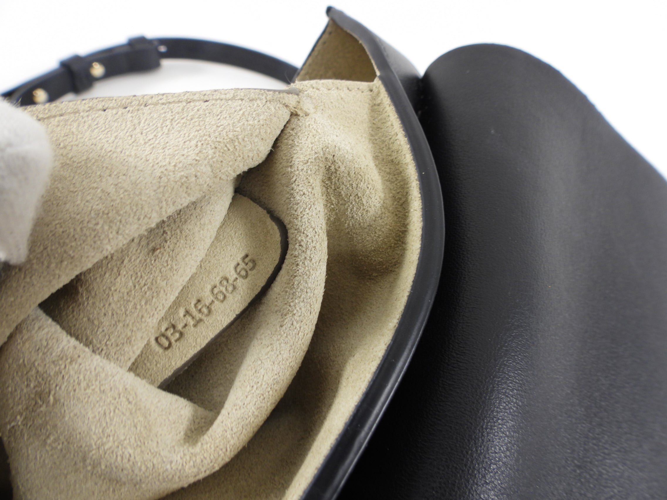 Chloe Faye Small Black Leather Crossbody Bag for Women | Stylish Shoulder Purse | Perfect for Work, Travel & Evening Out