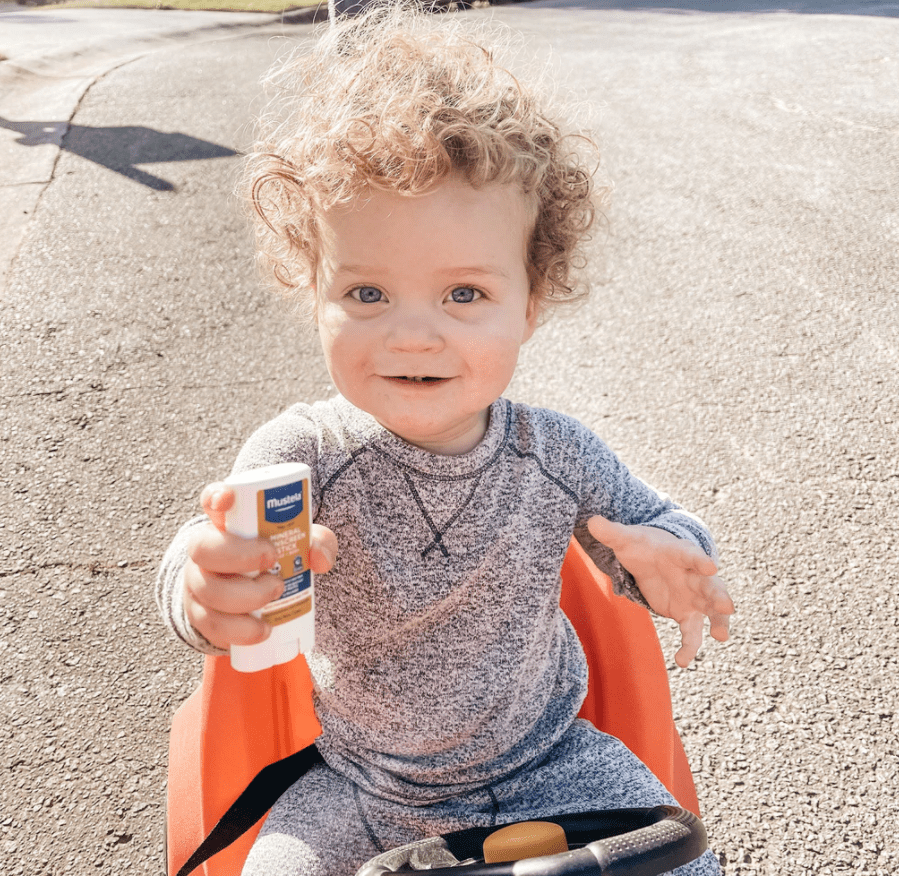 Mustela SPF 50 Mineral Sunscreen Stick for Babies & Kids - 17g | Hypoallergenic, Water-Resistant & Reef-Safe | Perfect for Beach, Pool & Outdoor Activities