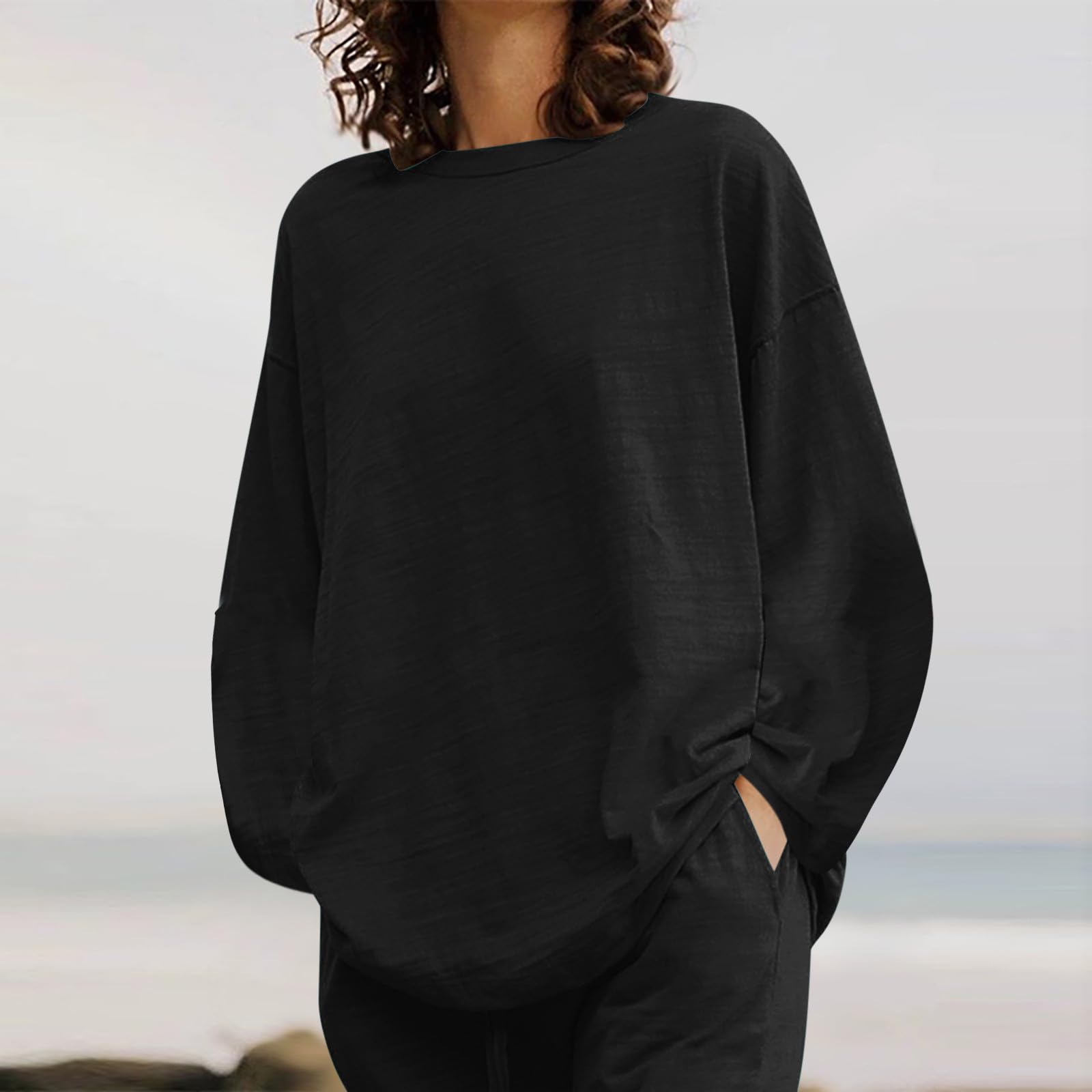 Stylish Women's Summer 2-Piece Outfit Set - Short Sleeve Lounge & Vacation Wear | Perfect for Beach Trips, Casual Outings & Relaxing at Home