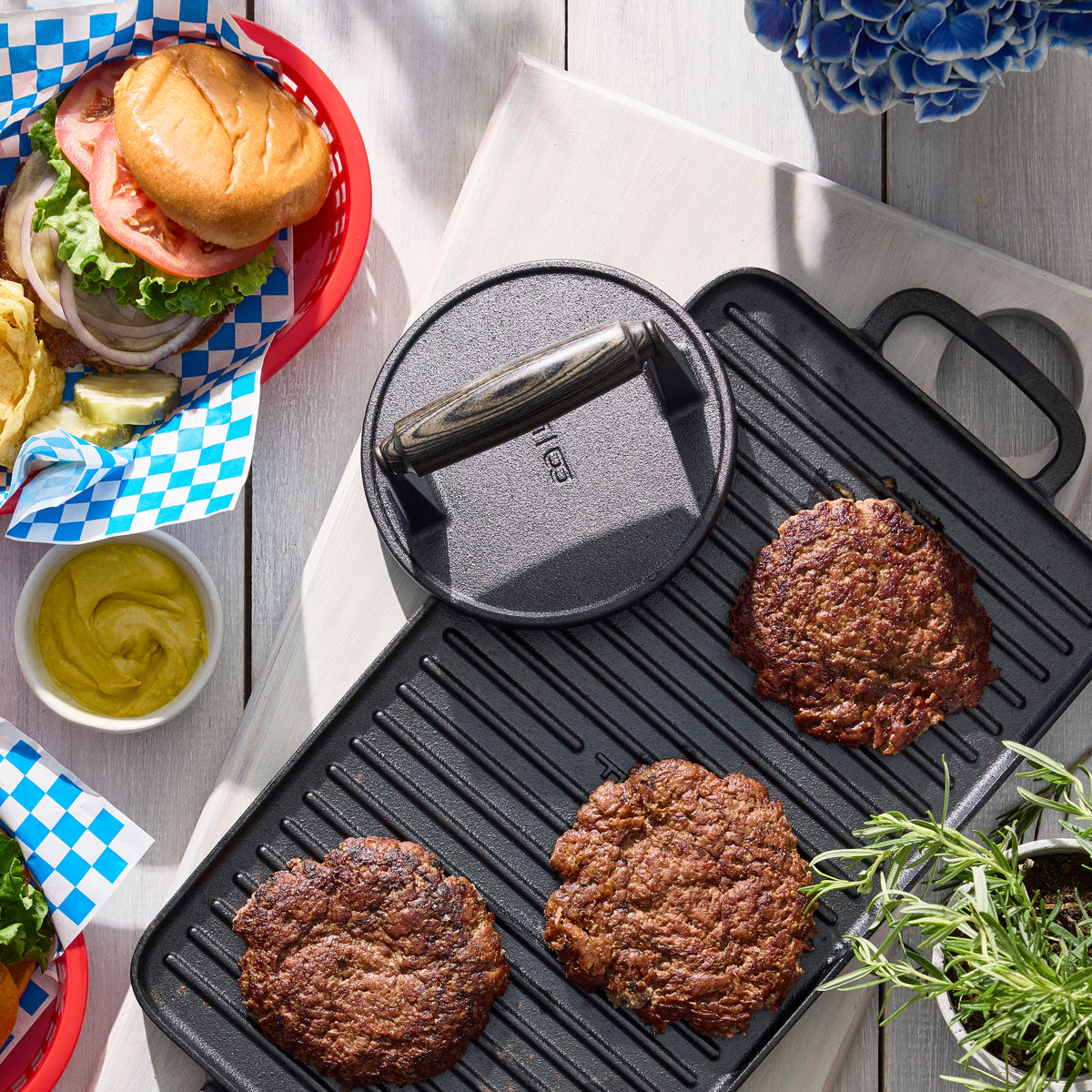 Bobby Flay by GreenPan 6.5-Inch Cast Iron Round Grill Press - Heavy Duty Weight for Perfectly Seared Steaks, Burgers & Paninis - Ideal for Indoor/Outdoor Grilling & BBQ Cooking