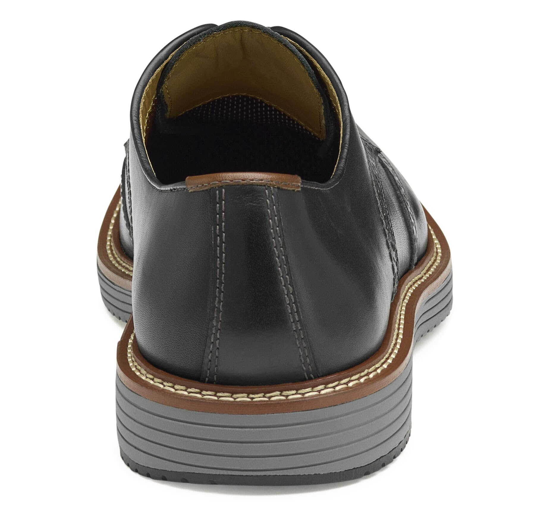 Johnston & Murphy Upton Wingtip Men's Dress Shoes | Comfortable Business Casual Leather Oxfords for Work & Formal Occasions | Premium Office & Wedding Shoes for Professional Style
