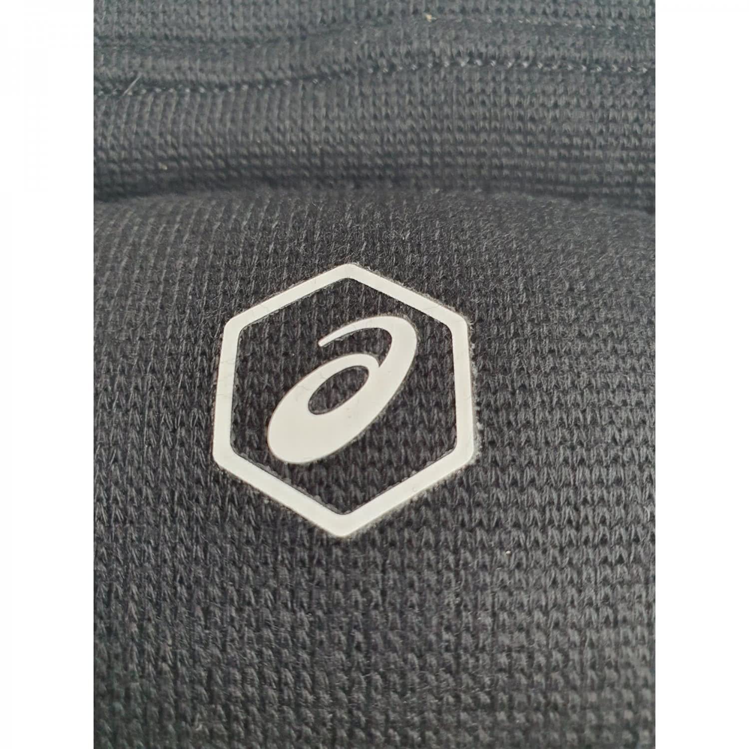 ASICS Volleyball Knee Pads - Protective Gear for Volleyball Players - Ideal for Indoor/Outdoor Games, Training & Sports Injury Prevention