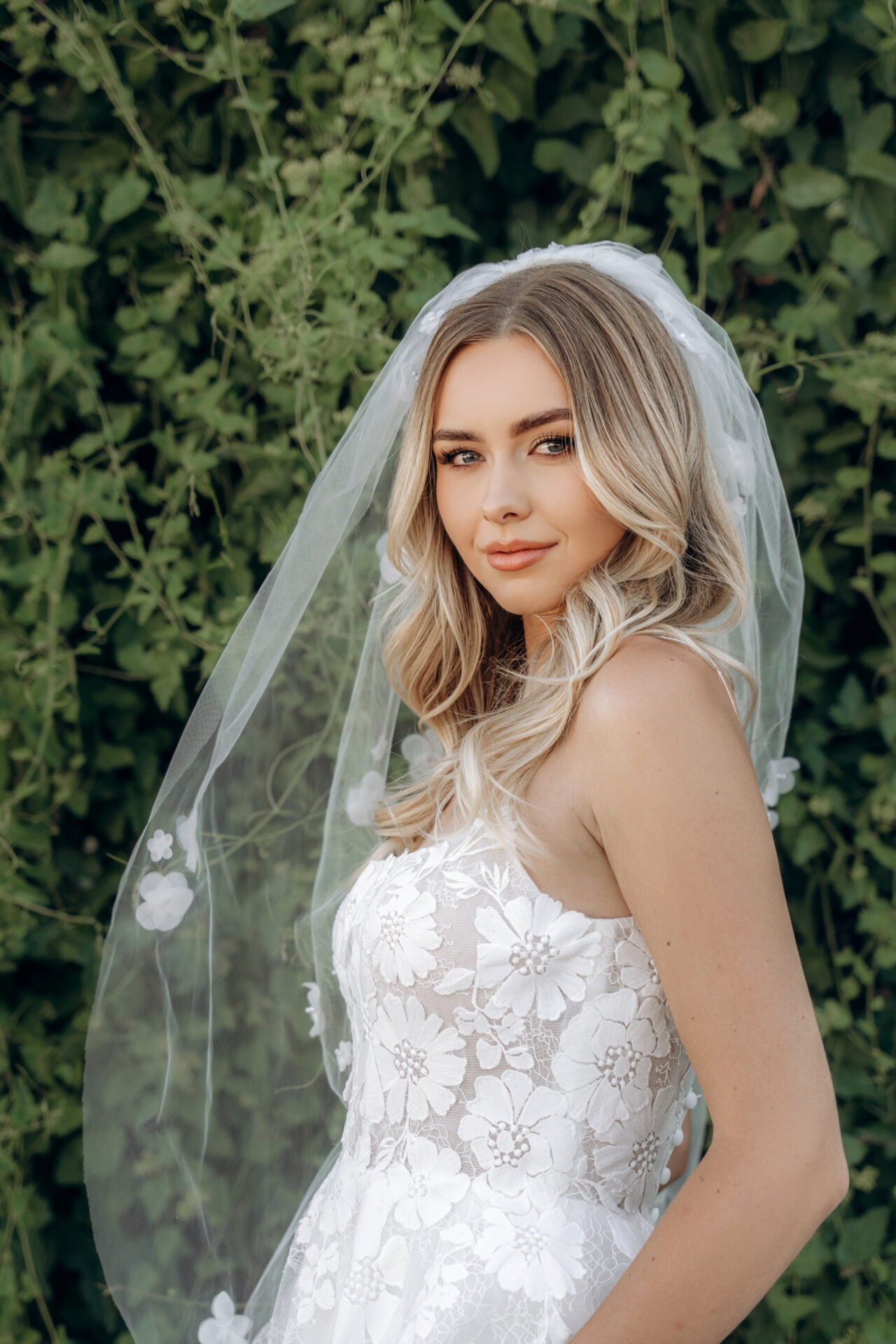 Joanna Stella York - Elegant Women's Fashion Dresses & Outfits for Parties, Weddings & Special Occasions