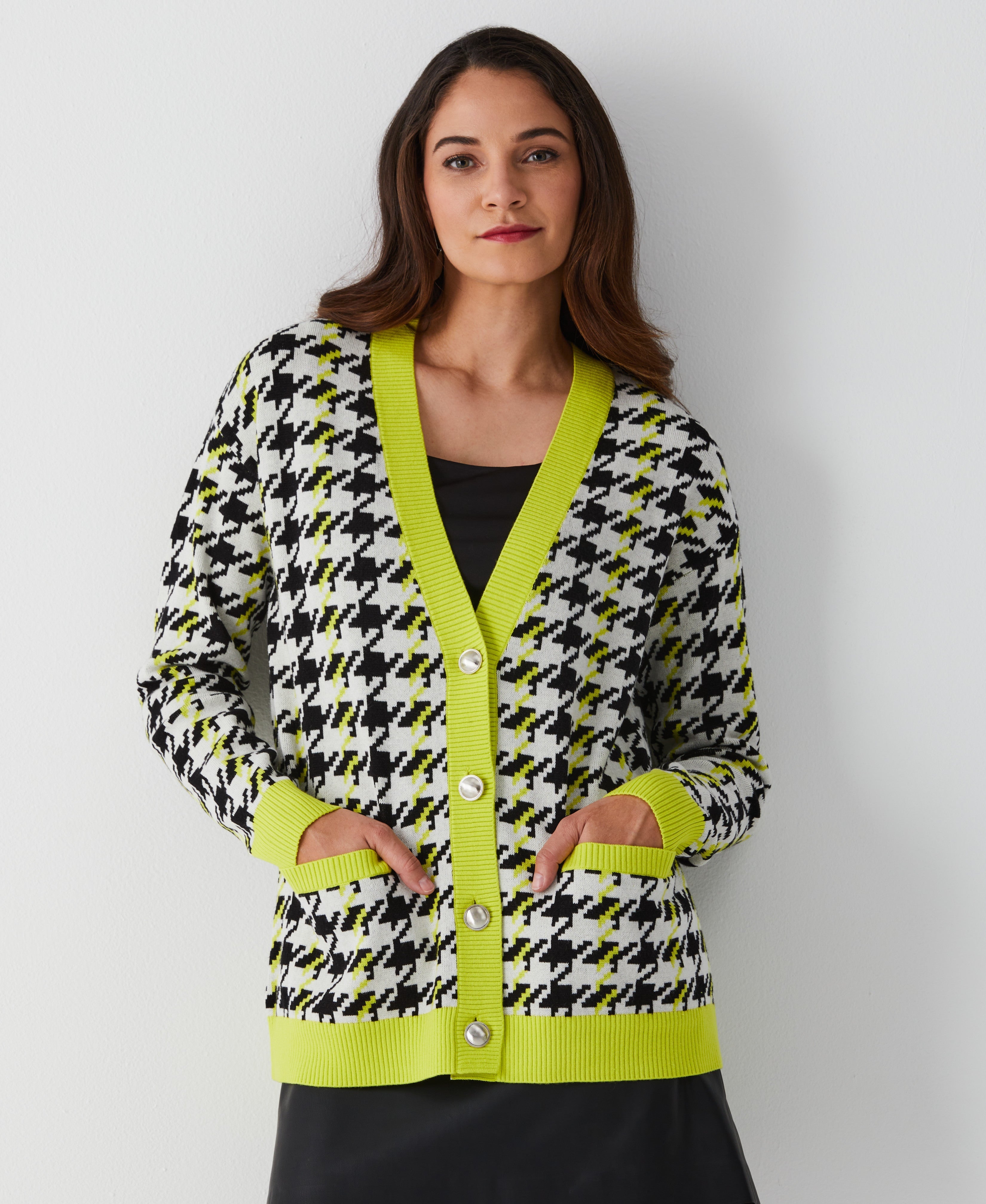 Stylish Houndstooth Relaxed Cardigan for Women - Cozy Oversized Knit Sweater | Perfect for Fall, Winter & Casual Outfits
