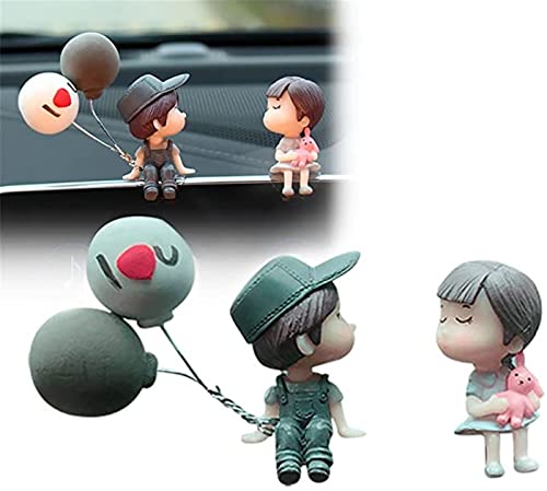 Grey Couple With Balloon