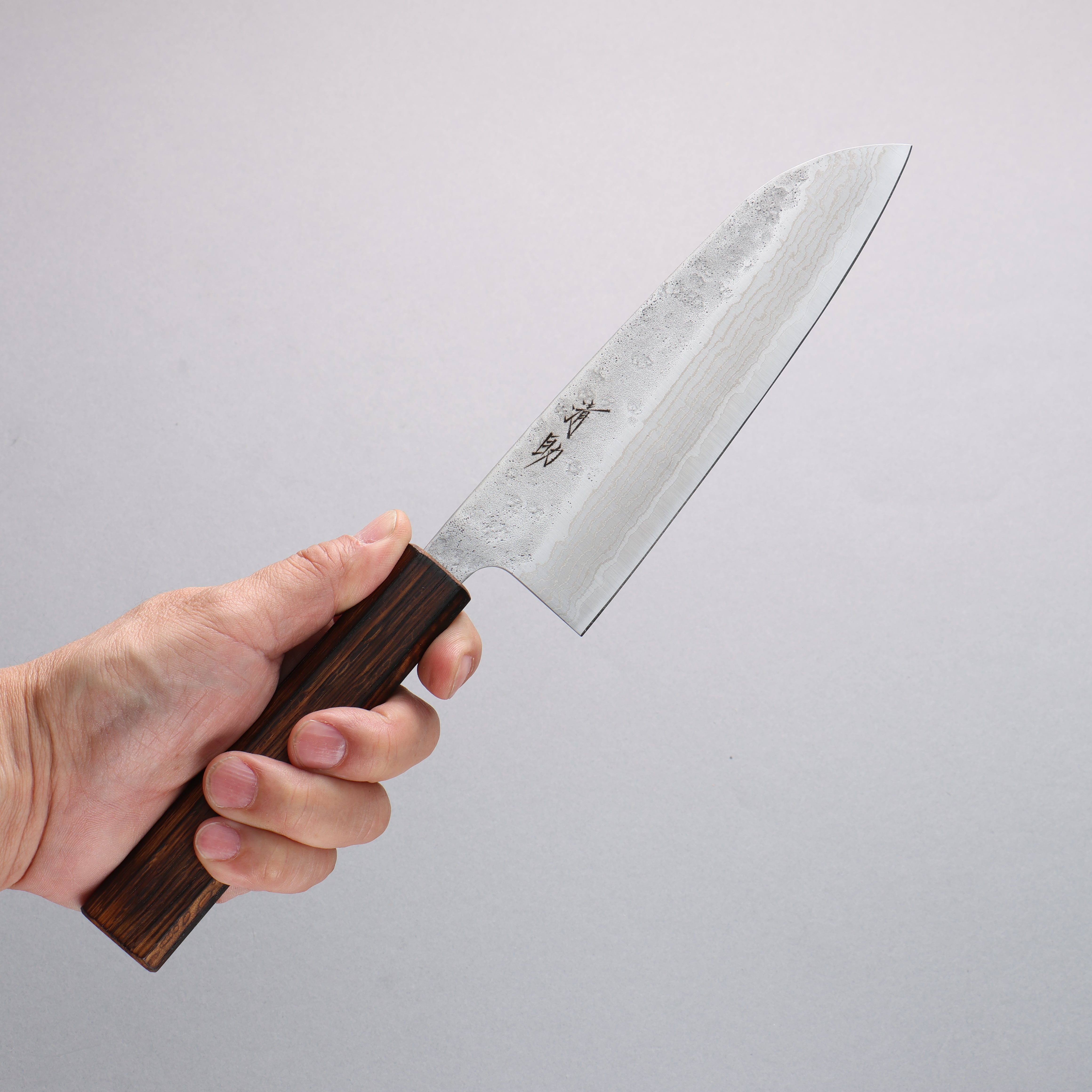 Premium 440C Stainless Steel Hammered Damascus Santoku Knife 170mm with Oak Handle - Japanese Kitchen Knife for Slicing, Dicing, and Chopping Vegetables, Meat, and Fish