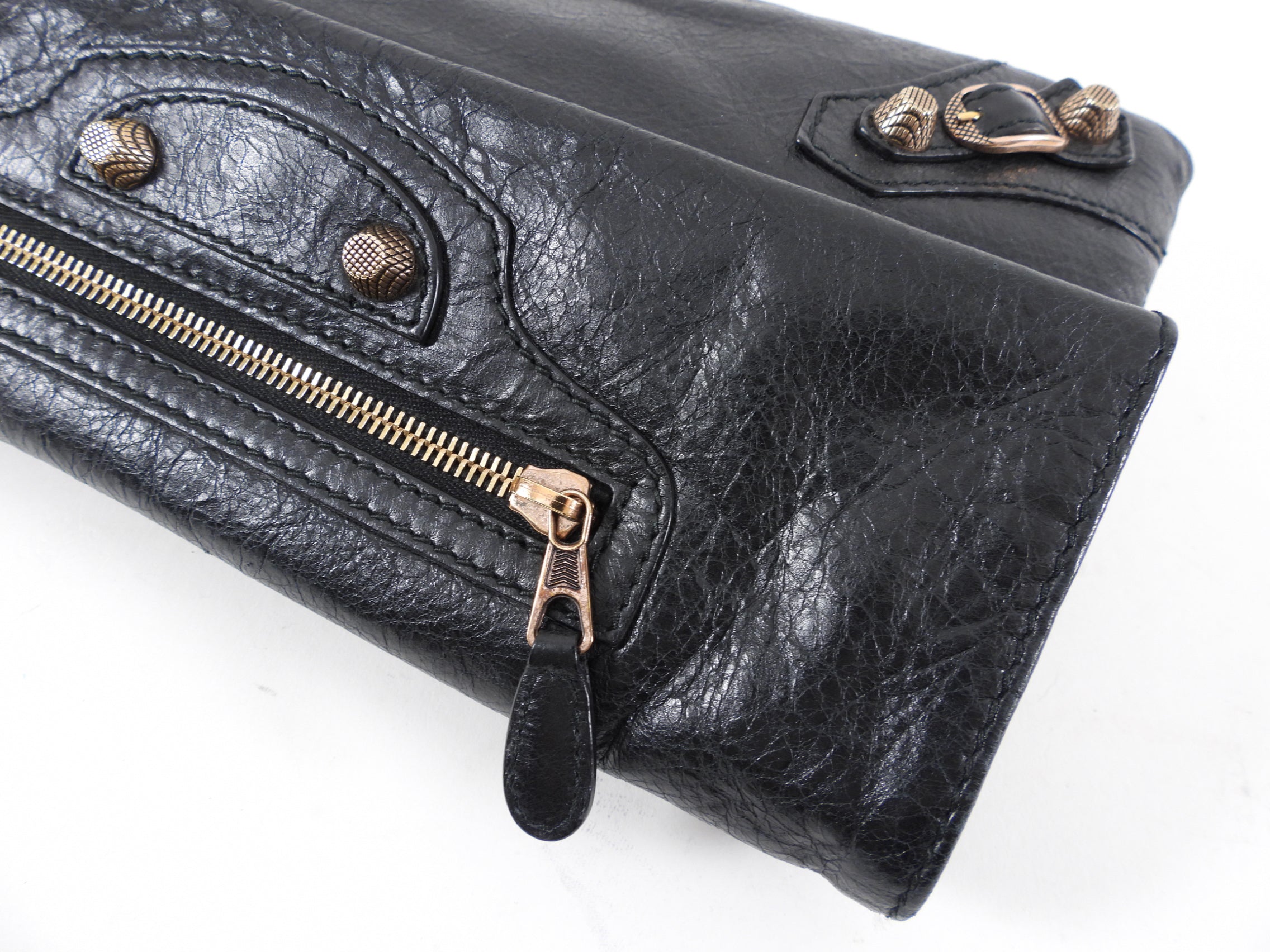 Balenciaga Giant 12 Black Leather Arena Clutch Bag for Women | Luxury Designer Handbag | Perfect for Evening Parties, Date Nights & Special Occasions