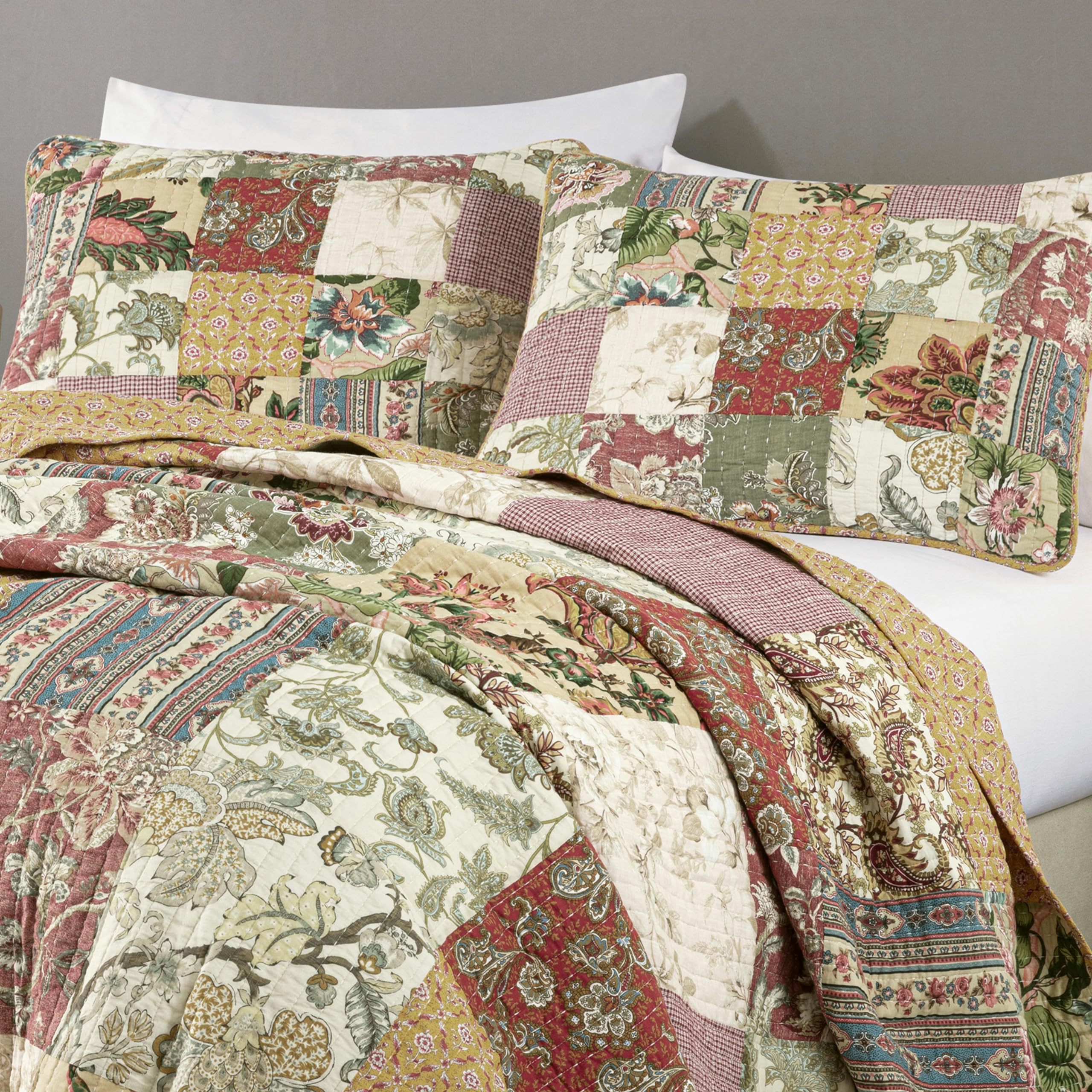 Chezmoi Collection Delaney 3-Piece Floral Patchwork Quilt Set - 100% Pre-Washed Cotton King Size Bedding for Master Bedroom & Guest Room Decor