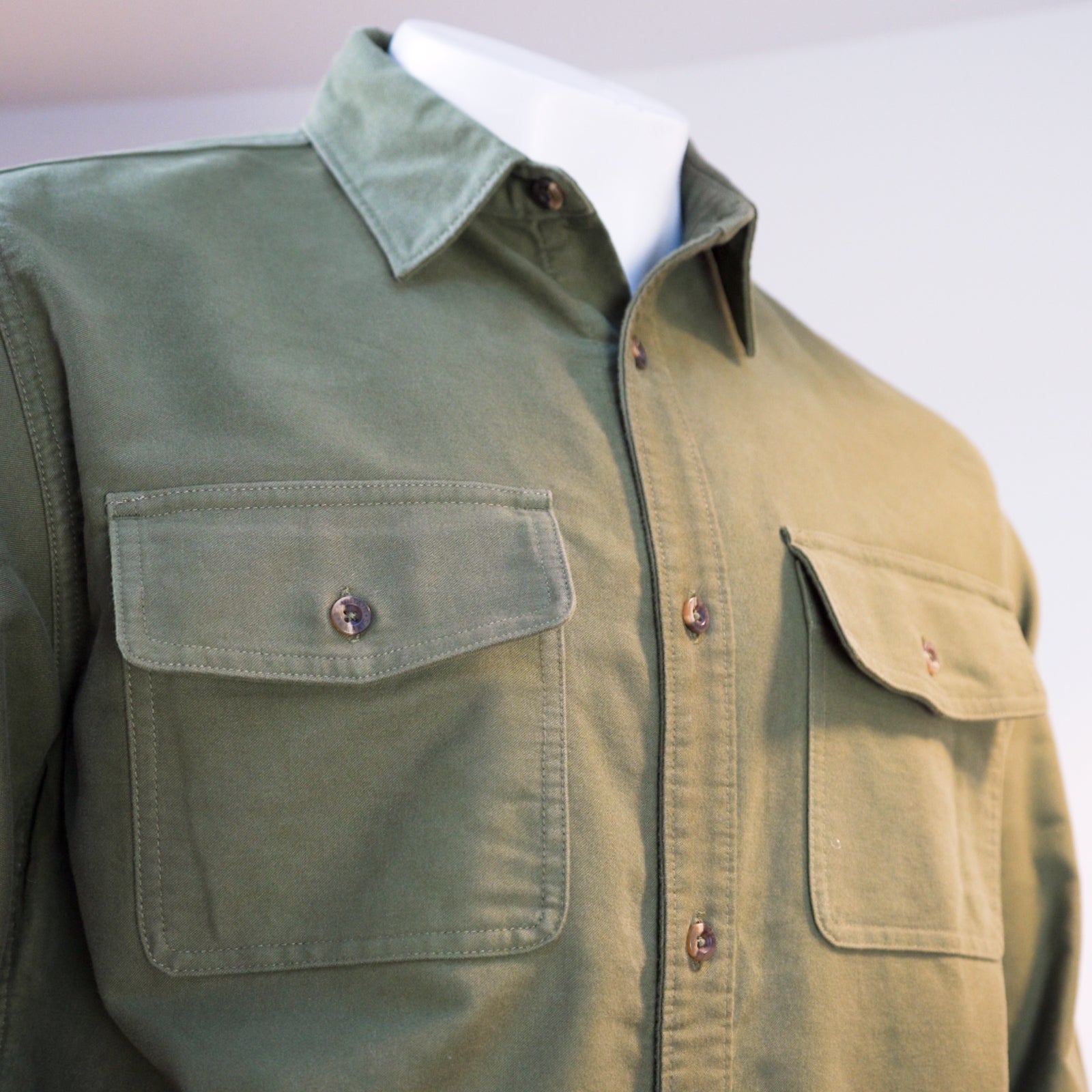 Premium Cotton Moleskin Shirt Jacket for Men - Soft & Durable Workwear - Ideal for Outdoor Activities, Casual Wear & Layering in Cool Weather