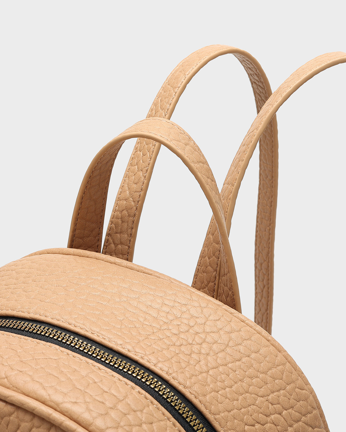 Aurelian Chain Backpacks for Women & Men - Stylish Durable Travel & School Backpack with Adjustable Straps - Perfect for Commuting, Hiking, and College Campus Use