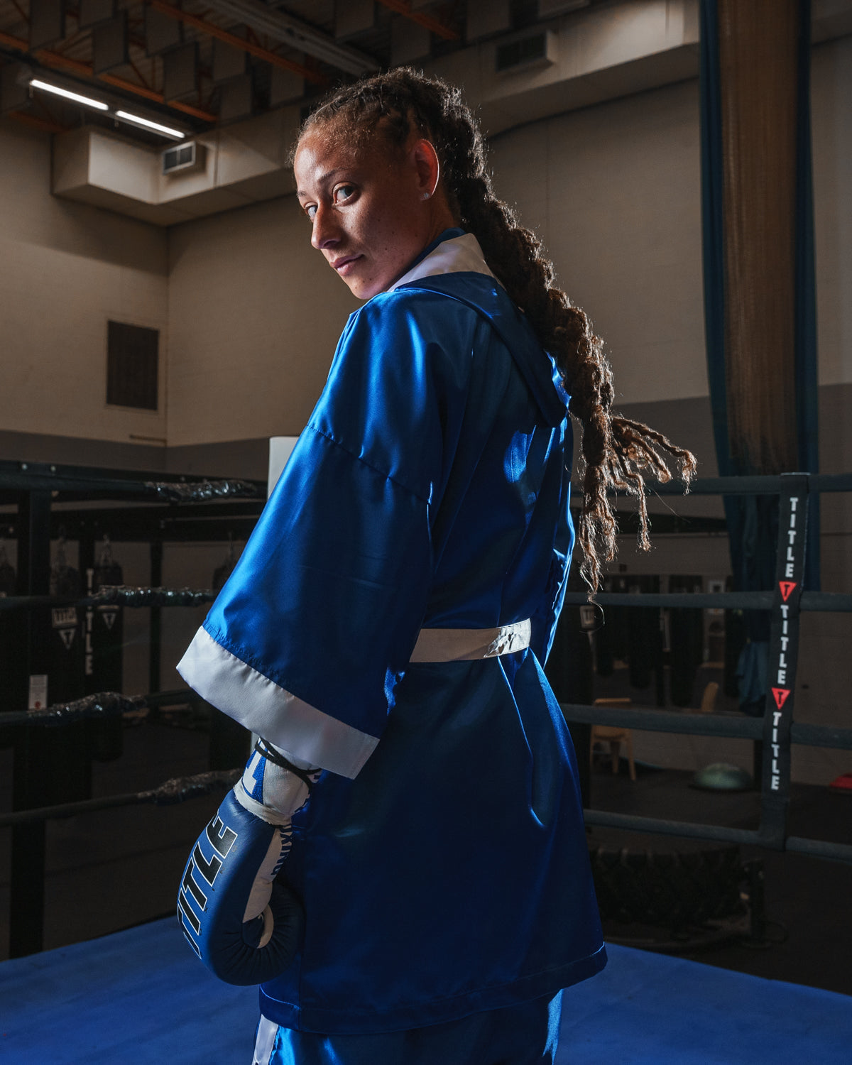 TITLE Boxing Pro Fingertip Training Robe 2.0 - Premium Boxing & MMA Sparring Gear for Fighters & Athletes - Perfect for Gym Workouts, Martial Arts Training & Competition