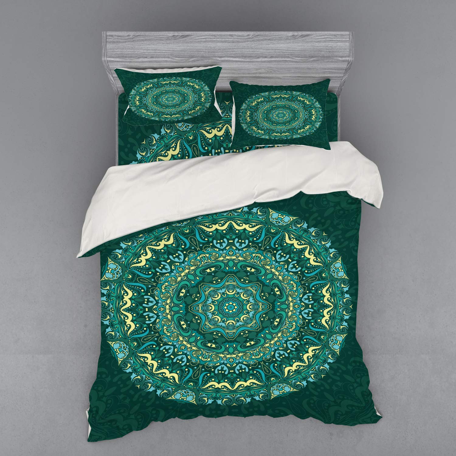 Ambesonne Mandala Duvet Cover Set - Queen Size 4-Piece Bedding with Shams & Fitted Sheet, Teal Retro Design with Eastern Swirling Leaf Patterns | Perfect for Boho Chic Bedrooms, Meditation Spaces & Spiritual Home Decor