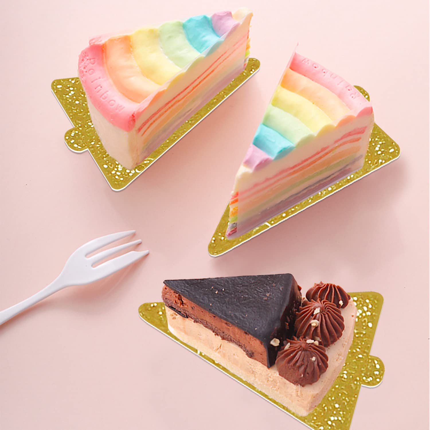 100 Pcs Gold Mini Cake Boards - Triangle Mousse Cake Bases, Cupcake Dessert Trays for Party, Christmas, Wedding Display - Sturdy Cake Paper Plates for Pastry, Mini Cakes & Dessert Presentation