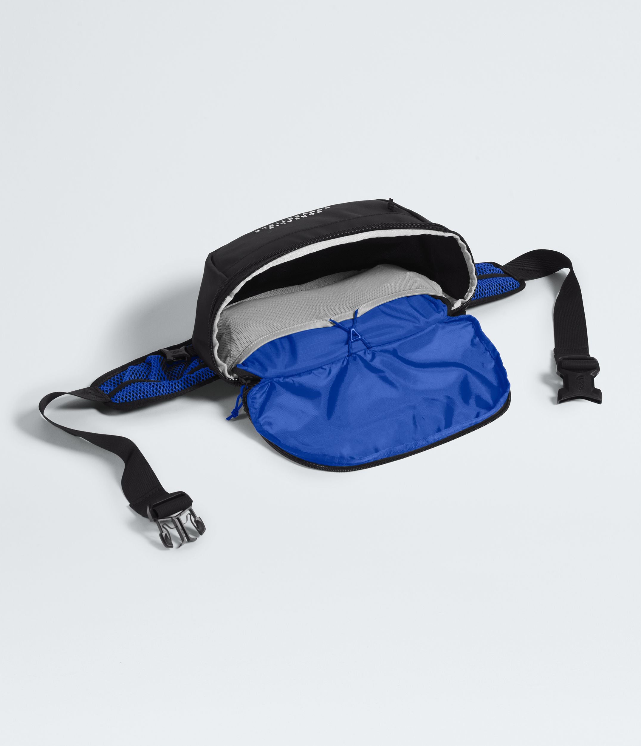 The North Face Borealis Convertible Backpack - Lightweight Hiking Daypack for Men & Women - Water-Resistant Travel & Commuter Bag for Outdoor Adventures, School & Work