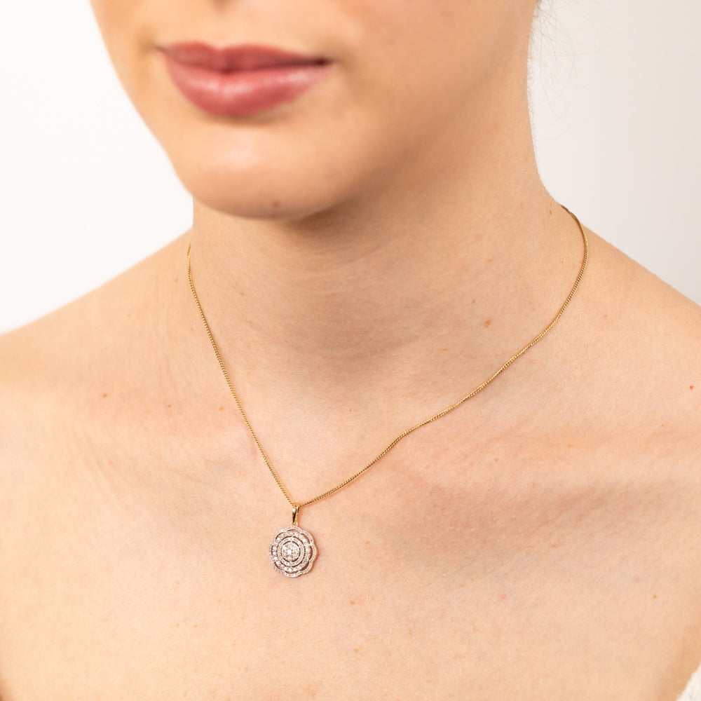 1/2 Carat Diamond Flower Pendant Necklace in 9K Yellow Gold - Elegant Jewelry Gift for Women, Perfect for Weddings, Anniversaries & Special Occasions