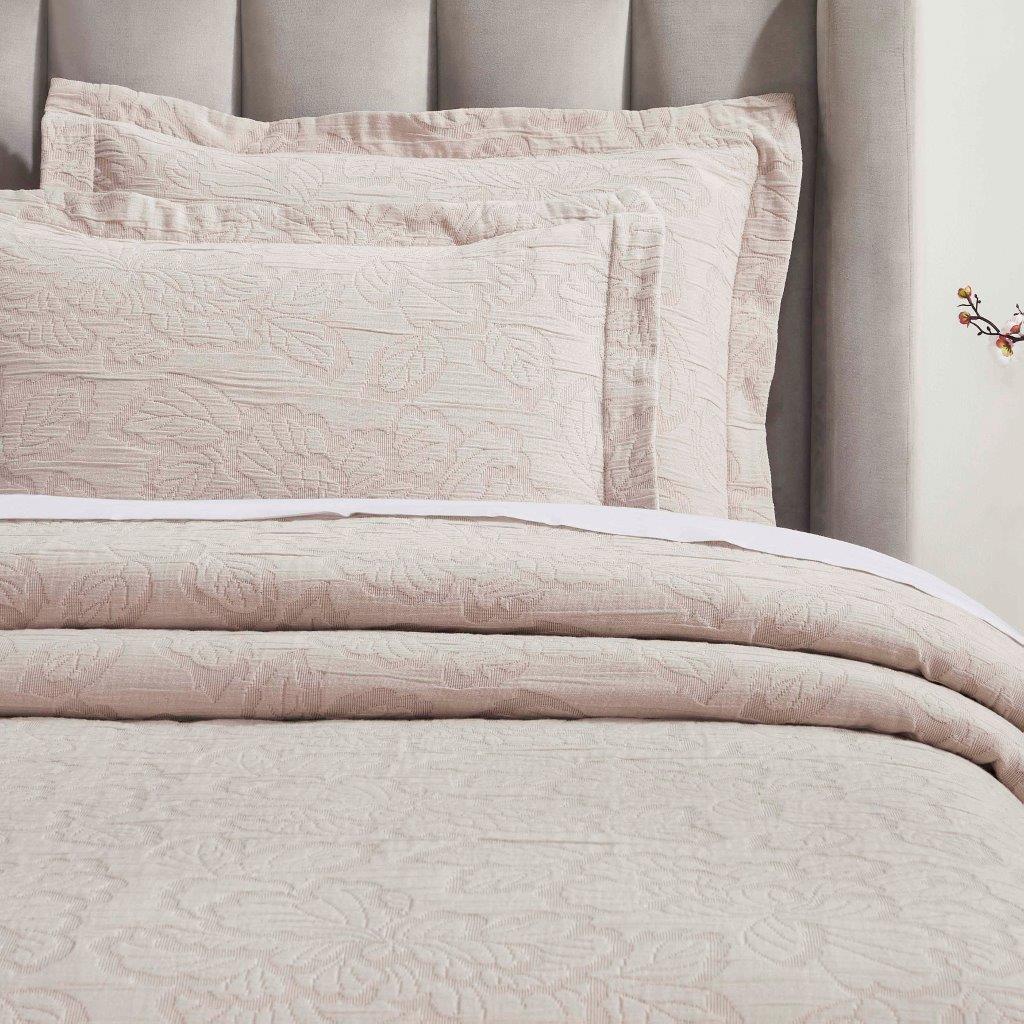 Hibiscus Cotton Medium Weight Matelasse Woven Bedspread and Sham Set - Queen Size, Floral Design, Soft & Breathable - Perfect for Master Bedroom, Guest Room, or Vacation Home Decor