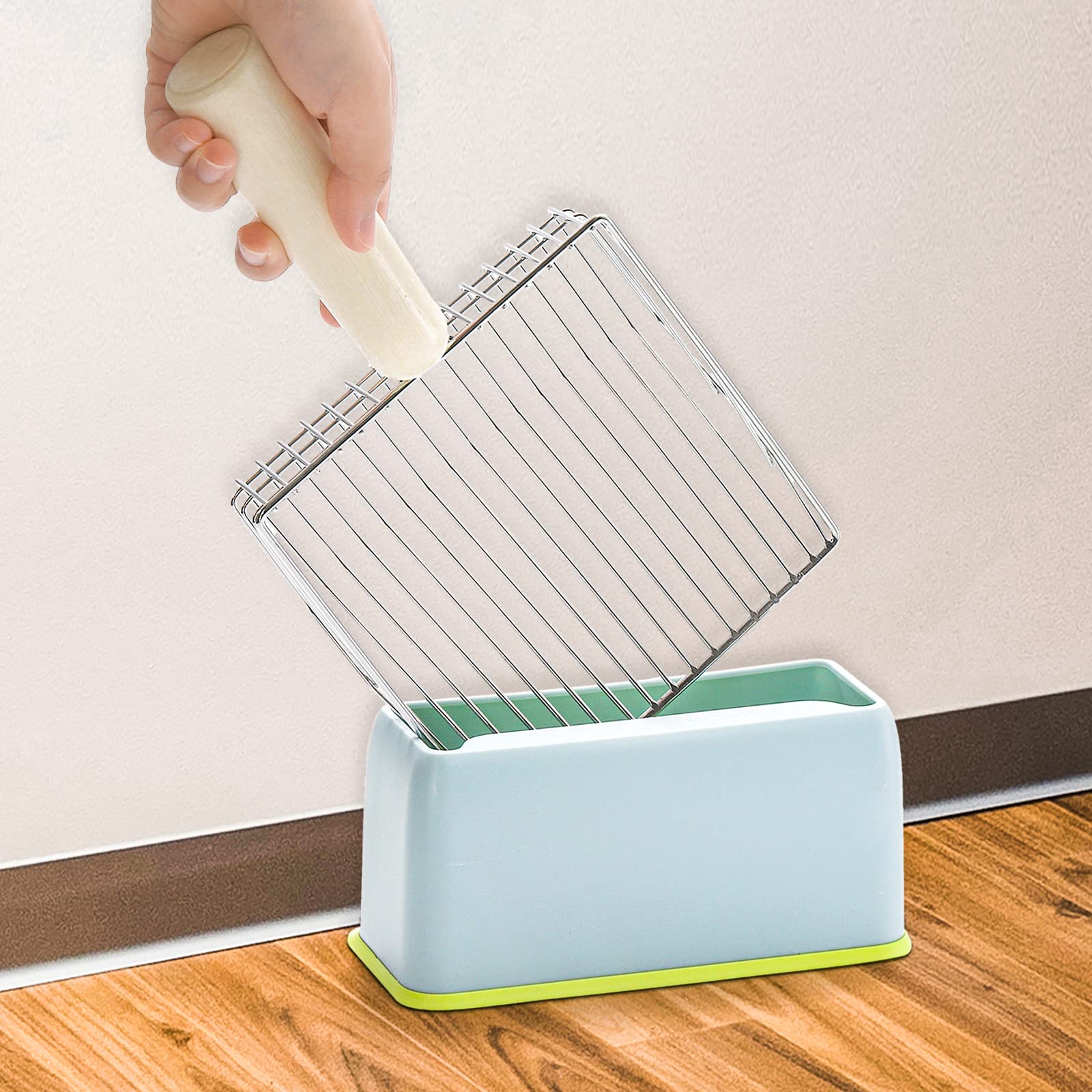Premium Set of 2 Metal Cat Litter Scoops with Wooden Handle & Holder - Durable Kitty Waste Scooper for Fast Sifting - Gray & Blue Design - Perfect for Litter Box Cleaning & Multi-Cat Households
