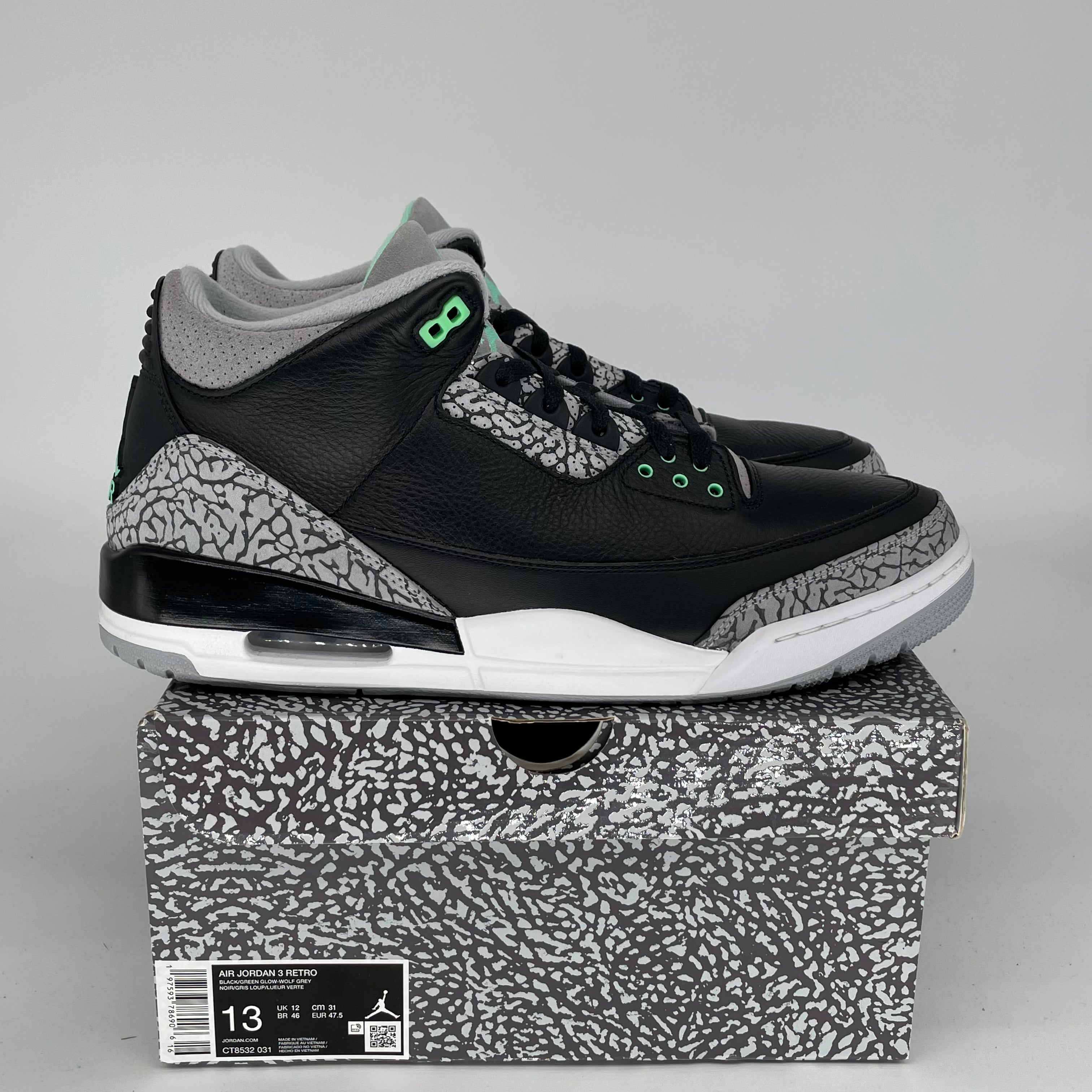 AIR JORDAN 3 Retro Green Glow Men's Basketball Shoes Size 13 (CT8532-031) - Perfect for Streetwear & Court Performance