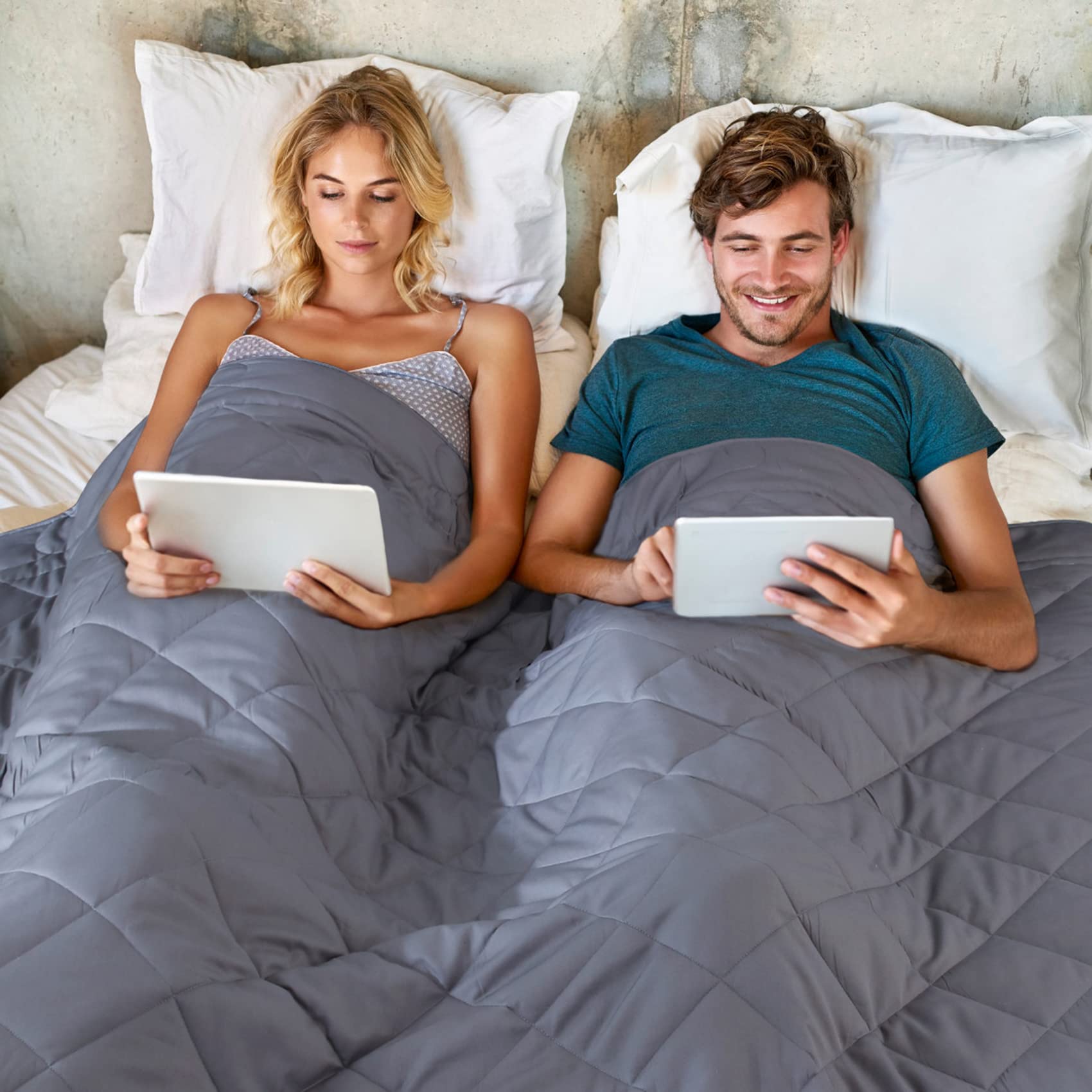 25lbs California King Size Weighted Blanket - 88 x 104 Inches Heavy Blanket with Soft Cotton & Glass Beads for Adults & Couples (Dark Grey) - Perfect for Stress Relief, Anxiety, and Better Sleep
