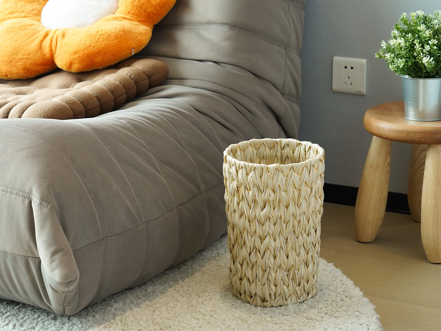 Wicker Trash Can 2 Gallon - Boho Decorative Waste Basket for Bathroom, Bedroom & Office - Cream White Small Garbage Bin - Perfect for Home, Dorm & Vanity Organization