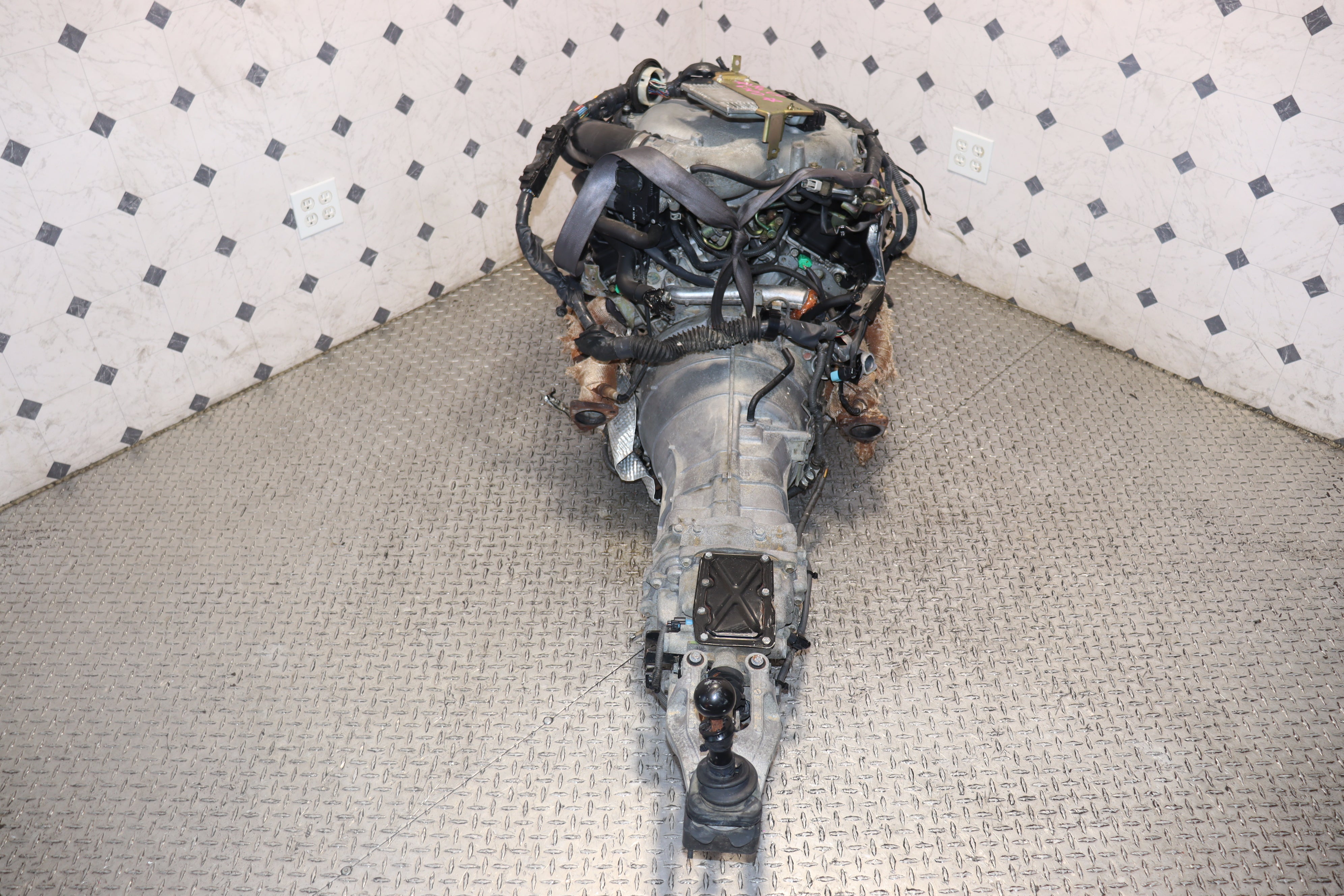 JDM Nissan 350Z G35 RevUp Engine & 6-Speed CD09 Transmission - High Performance Upgrade for Racing & Drifting | Perfect for Track Days & Car Enthusiasts
