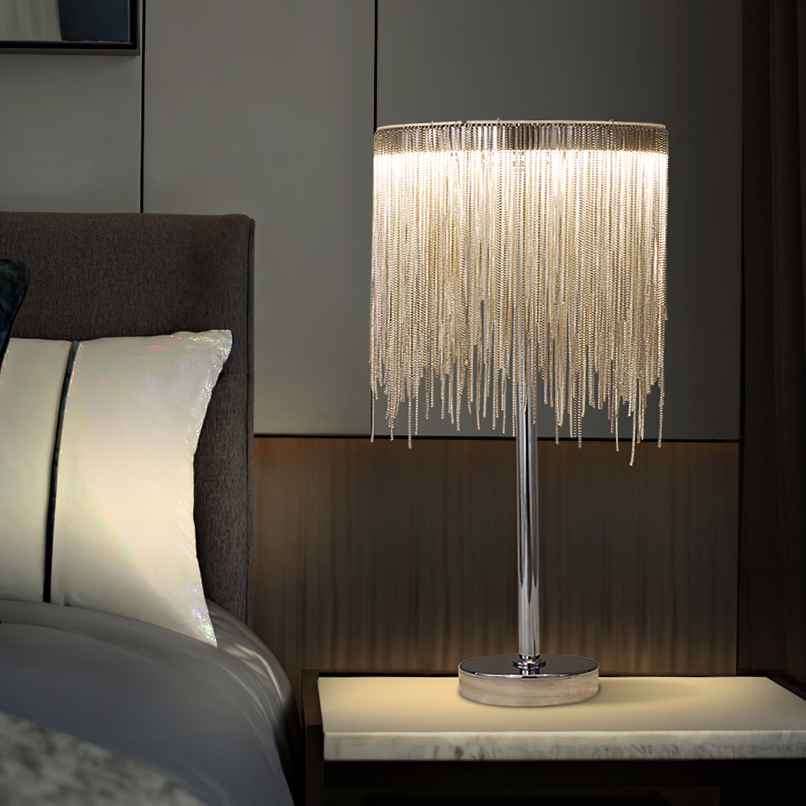Tassel Table Lamp - Elegant Decorative Lighting for Living Room, Bedroom & Office - Modern Home Decor Accent Light