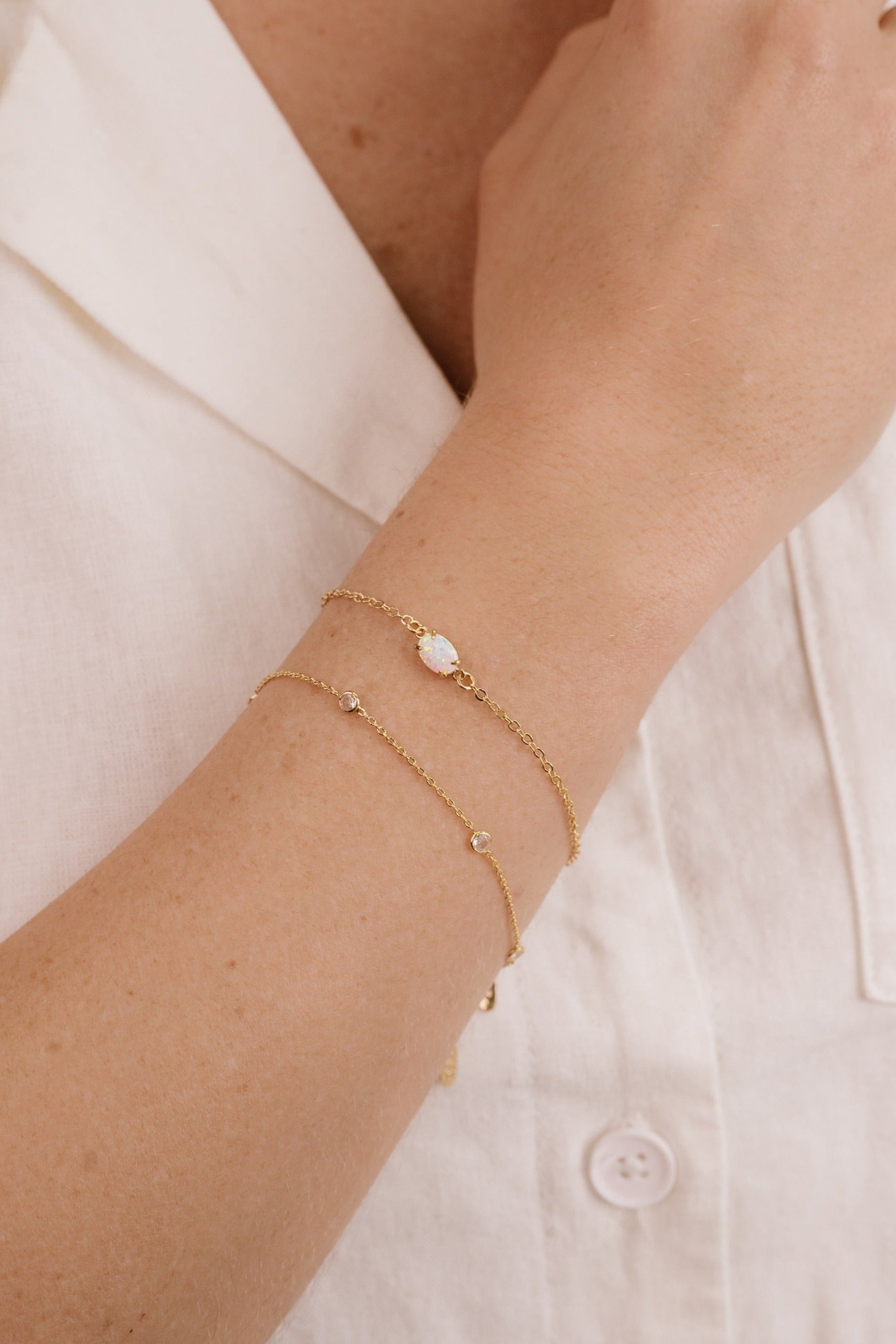 Elegant Dainty Bracelet Set with Adjustable Extender Chain - Perfect for Everyday Wear, Gifts & Special Occasions