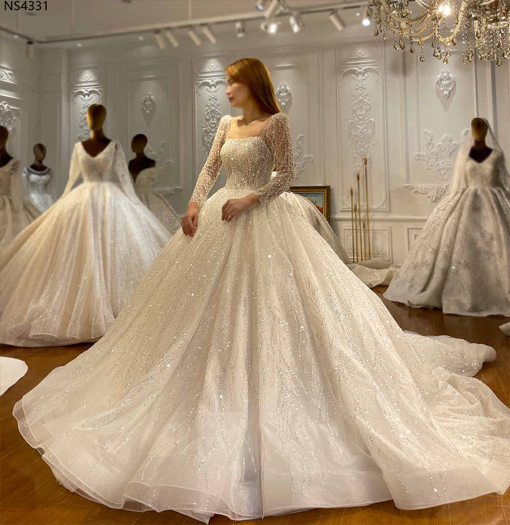 Elegant NS4331 Simple Beading Bridal Gown for Wedding Ceremony - Perfect for Brides, Prom, and Formal Events