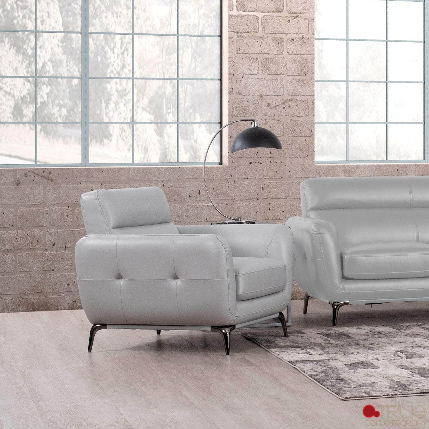 William Tufted Faux Leather Chair - 2 Color Options | Modern Accent Chair for Living Room, Office & Bedroom