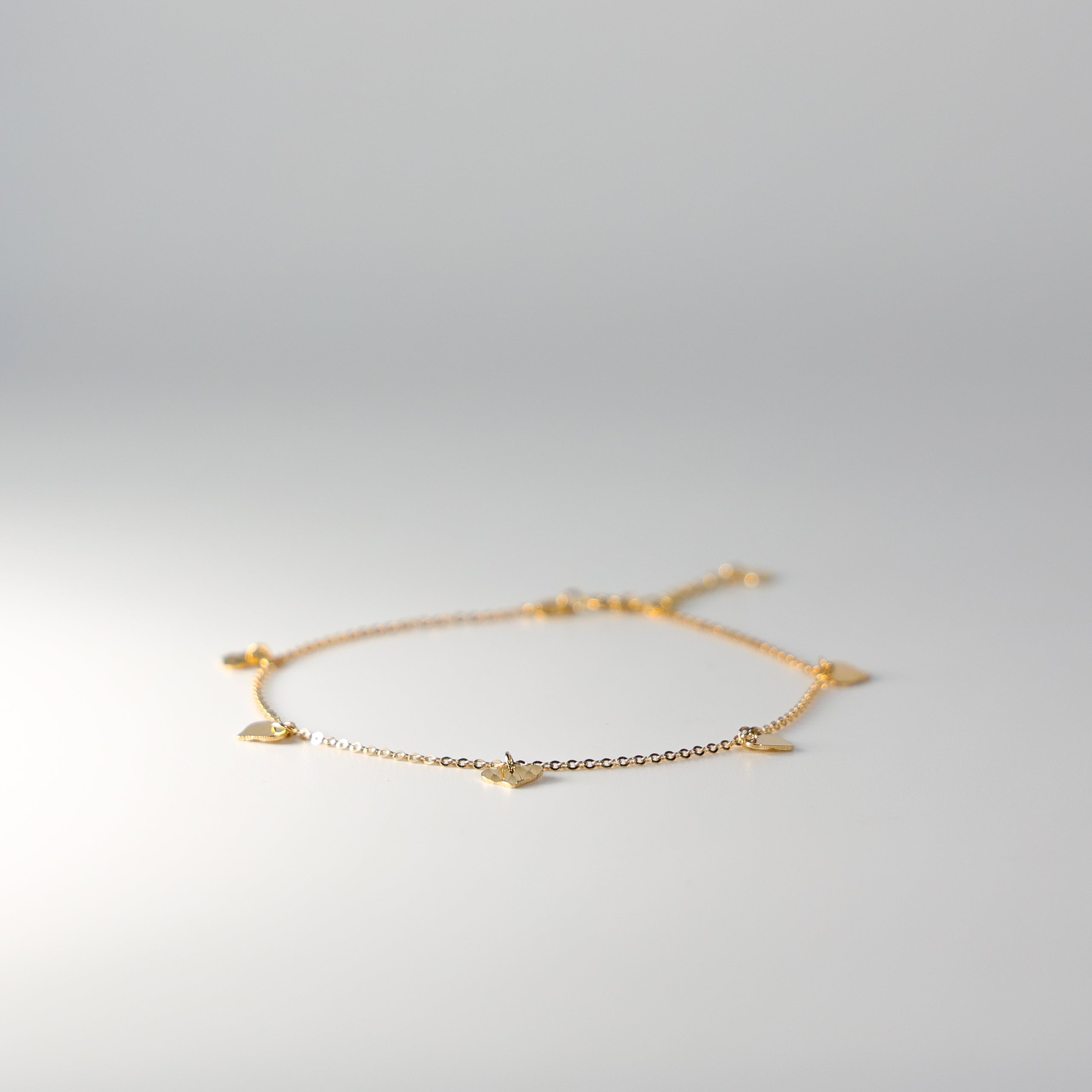Gold Hanging Hearts Bracelet AB0037 - Elegant Dainty Jewelry Gift for Women, Perfect for Valentine's Day, Anniversary & Romantic Occasions
