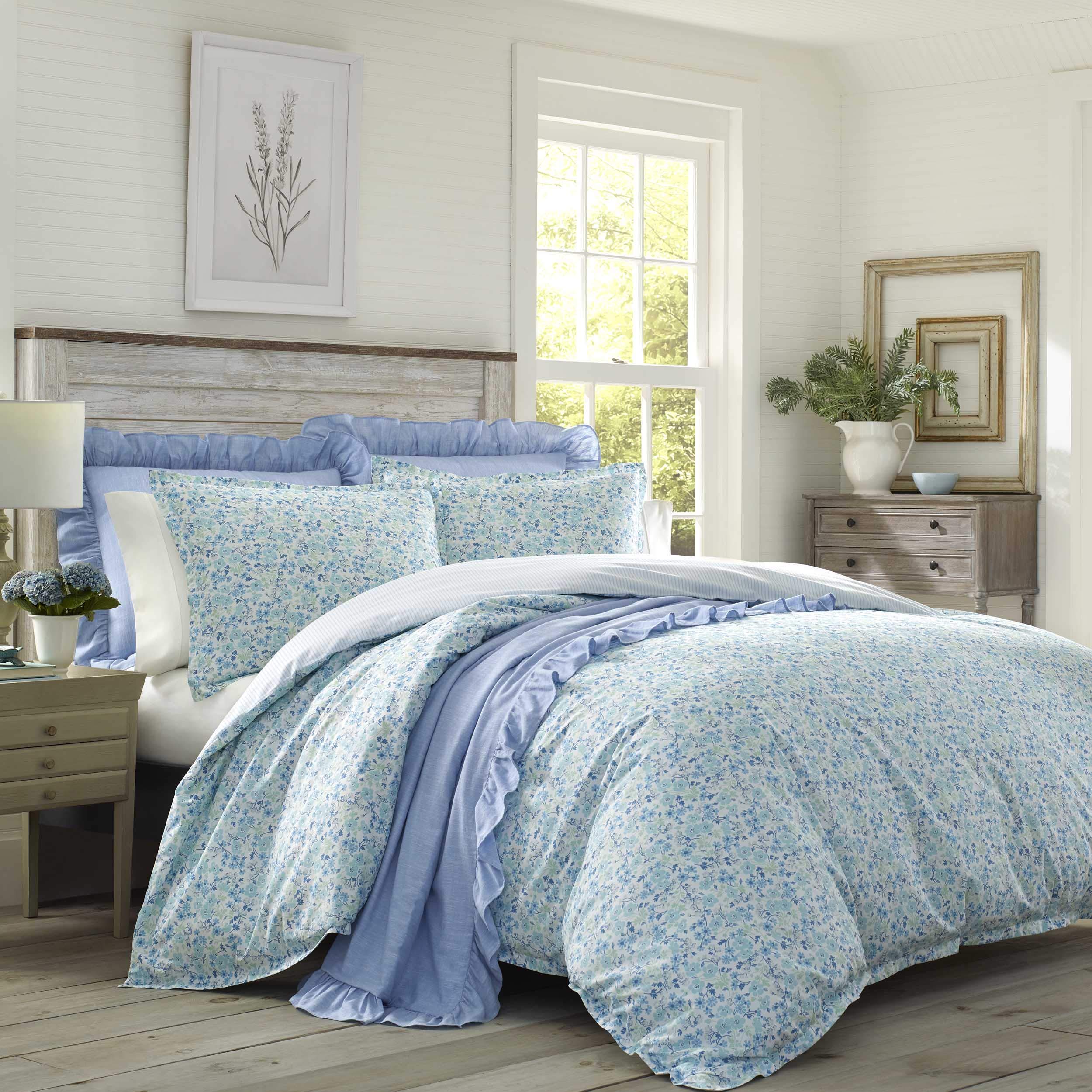 Laura Ashley King Duvet Cover Set - Reversible Cotton Bedding with Shams for All Seasons | Winter Green Luxury Bedroom Decor