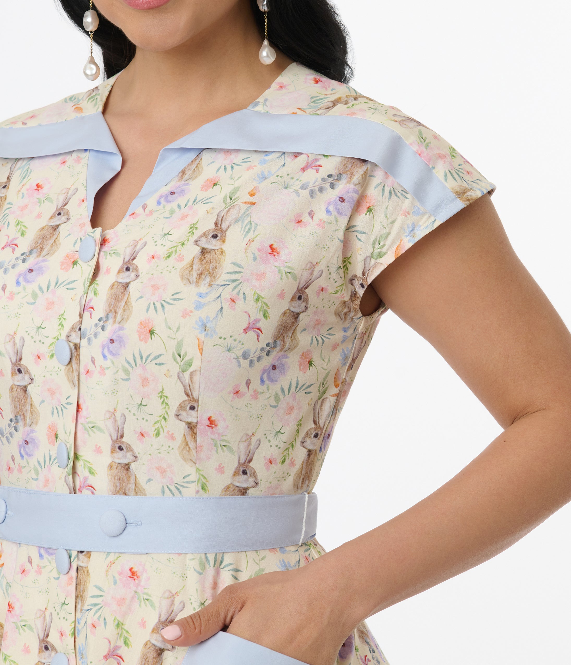 Vintage 1950s Cream & Light Blue Bunny Rabbit Print Swing Dress - Retro 50s Style Party Dress for Women, Perfect for Easter, Spring Outfits & Vintage Themed Events