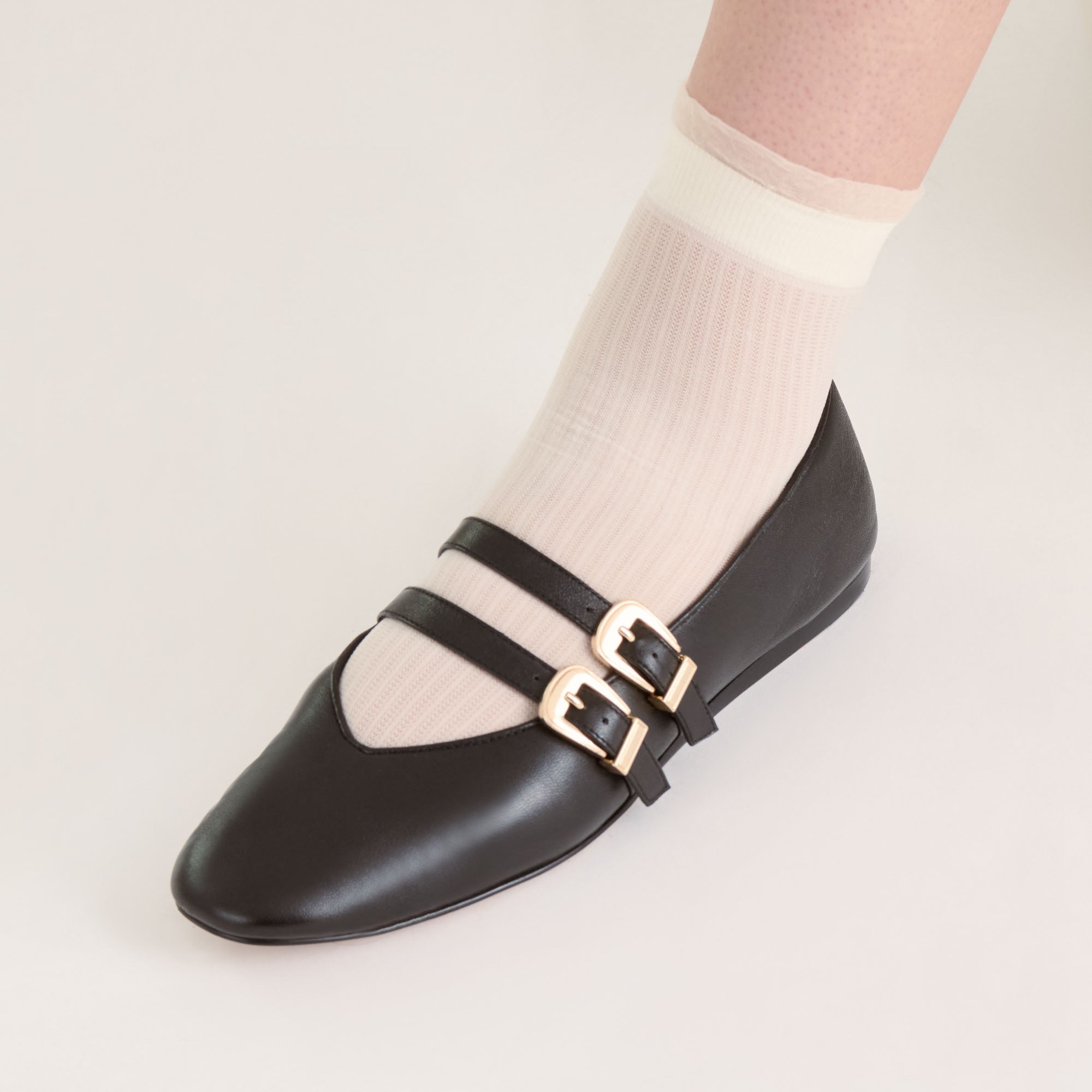 Sheer Ruffle Socks for Women - Elegant Ivory Lace Trim Ankle Socks - Perfect for Casual Wear, Dresses & Special Occasions