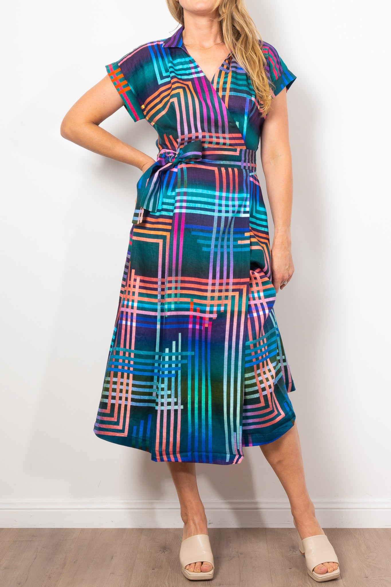 ELK Minnen Wrap Dress for Women - Navy Blue Lightweight Flowy Maxi Dress for Summer, Beach, and Casual Wear