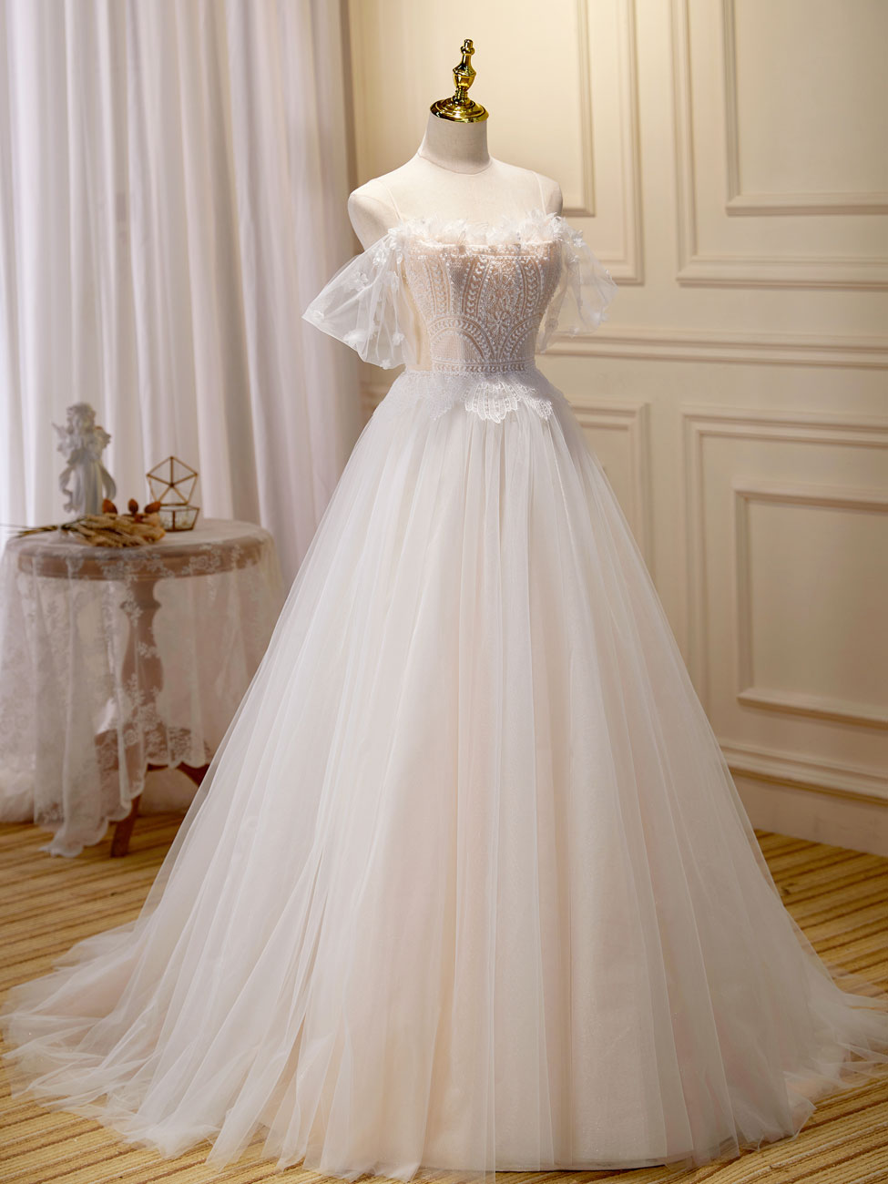 Elegant A-Line Champagne Long Prom Dress with Lace Detailing - Formal Evening Gown for Homecoming, Wedding, and Special Occasions