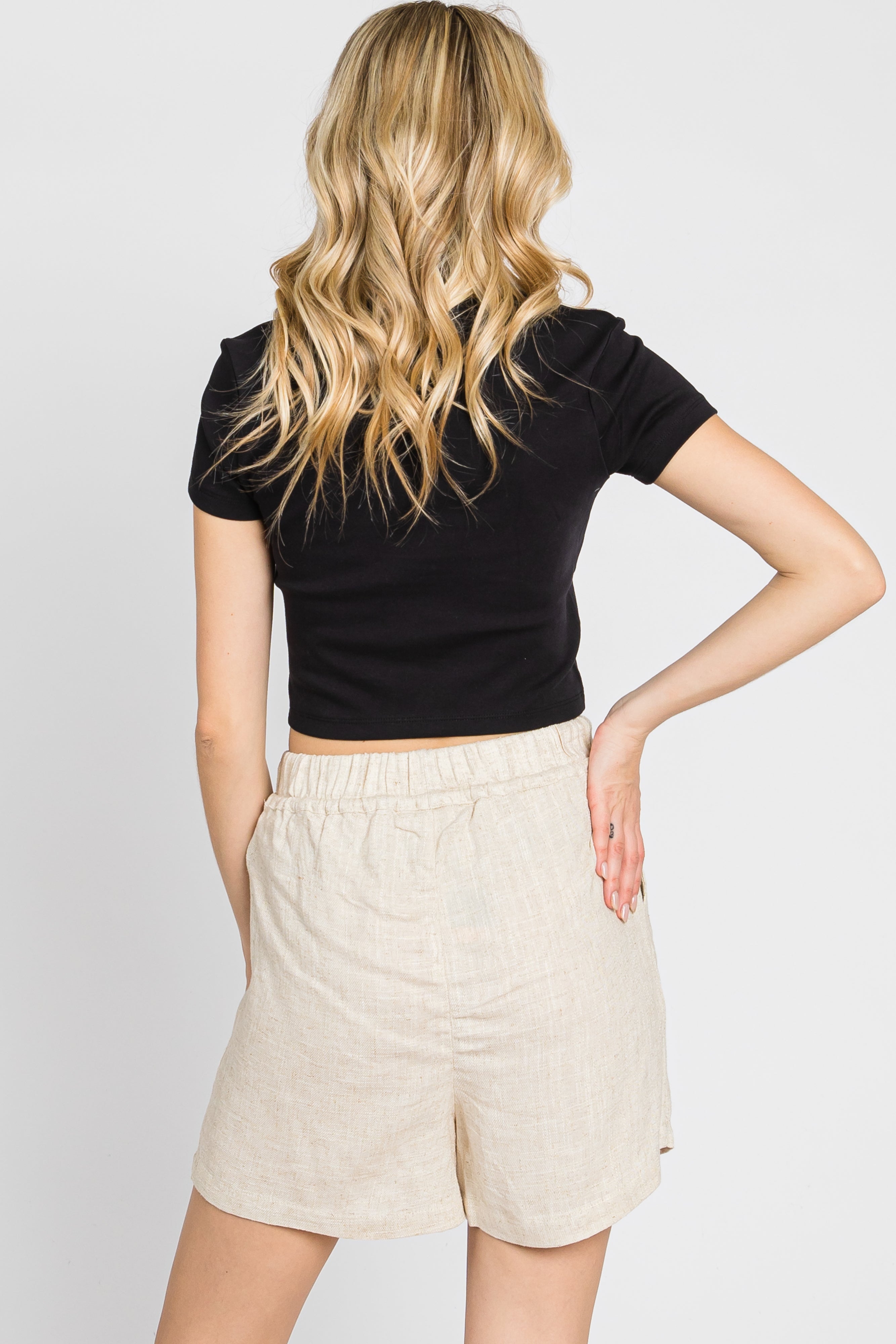 Women's Casual Beige Drawstring Shorts with Pockets - Comfortable Summer Lounge & Beach Wear