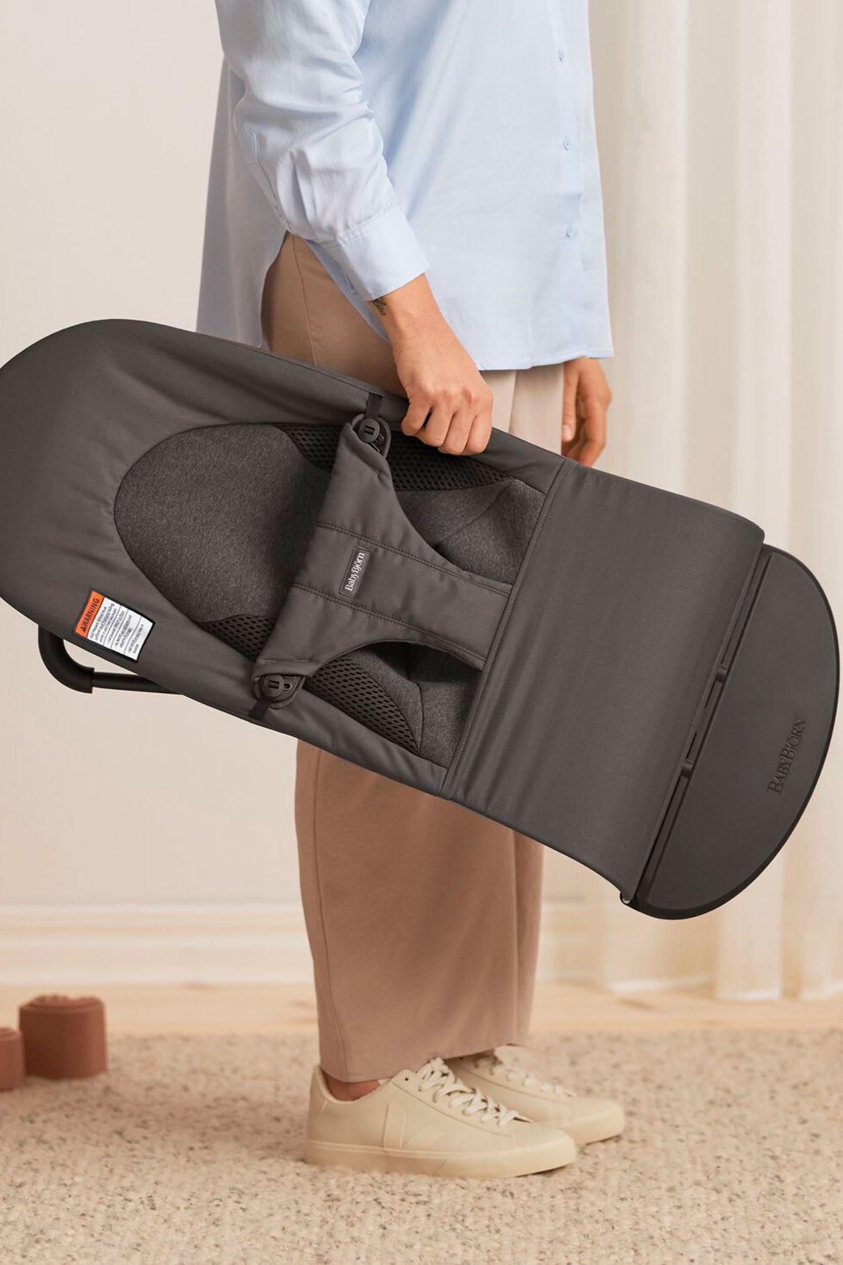 BabyBjörn Bouncer Balance Soft - Adjustable Baby Bouncer & Toddler Chair (Dark Gray, Woven/Jersey) | 4-Position Reclining Seat for Newborns to Toddlers (8-29 lbs) | Lightweight Portable Infant Rocker for Nursery, Living Room & Travel