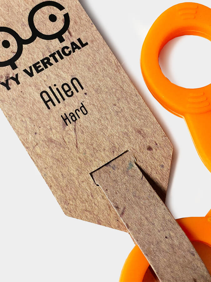 Vertical Alien Finger Resistance Trainer - 2 Pack for Hand Grip Strength & Finger Dexterity - Perfect for Rock Climbing, Piano Playing & Physical Therapy