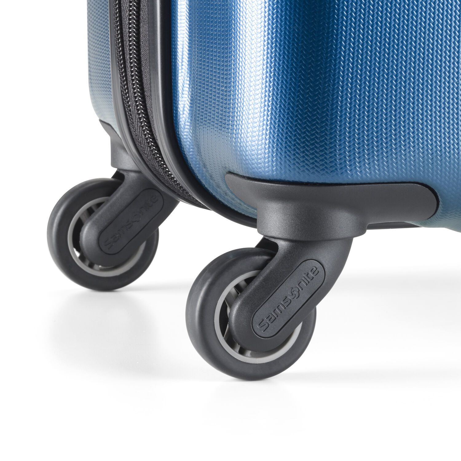 Samsonite Winfield NXT 28