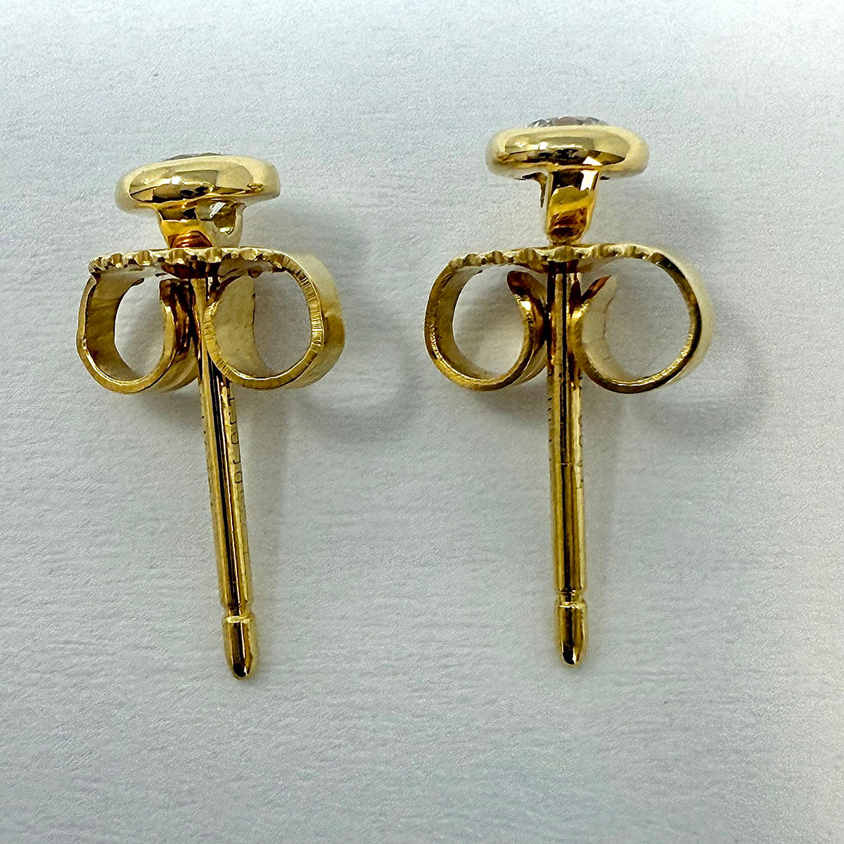 Tiffany & Co. 18K Gold Diamond Stud Earrings - Elegant Everyday Jewelry for Women, Perfect for Work, Date Night & Special Occasions