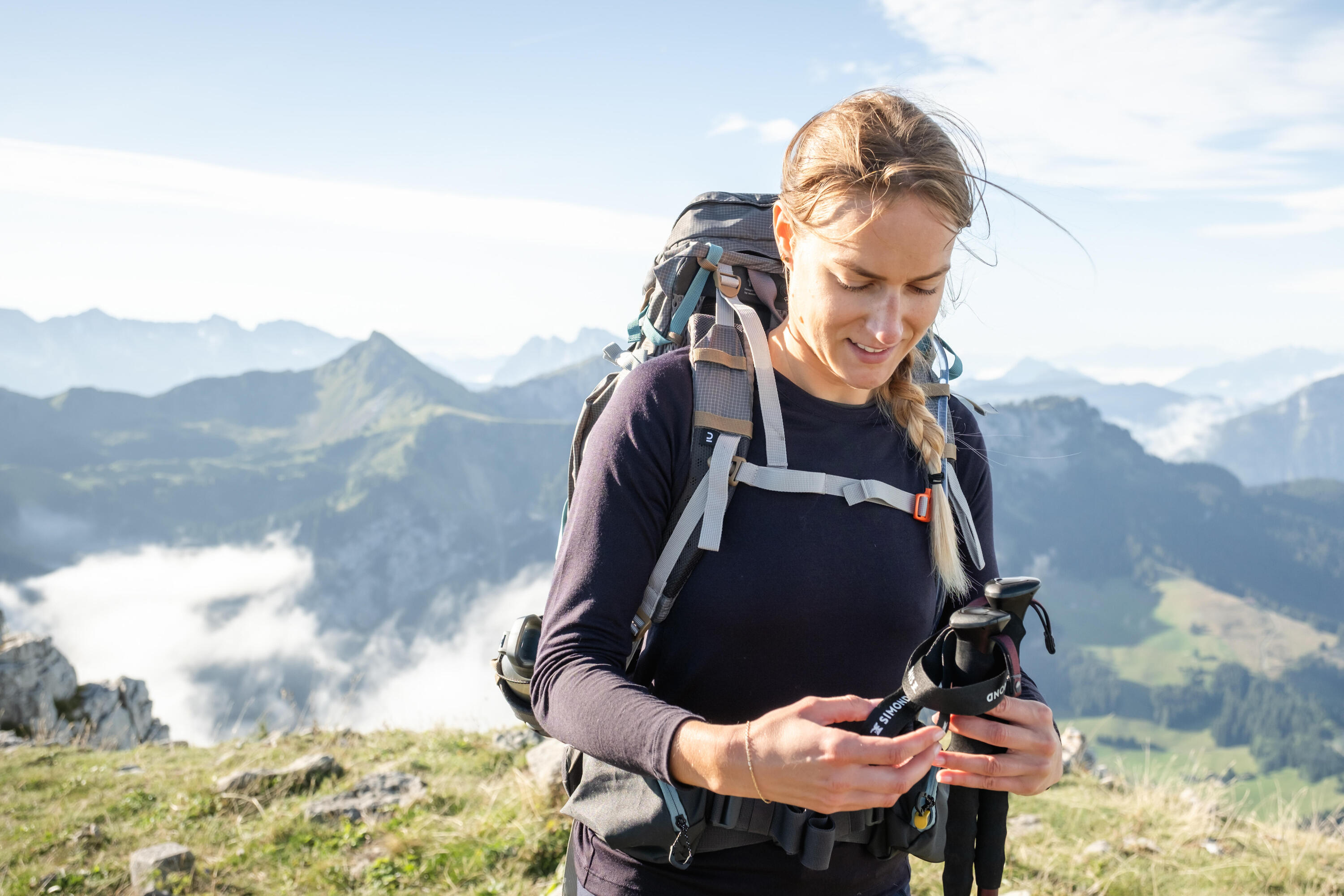 Simond Women's MT500 AIR 55+10L Lightweight Hiking Backpack - Perfect for Backpacking, Camping & Outdoor Adventures