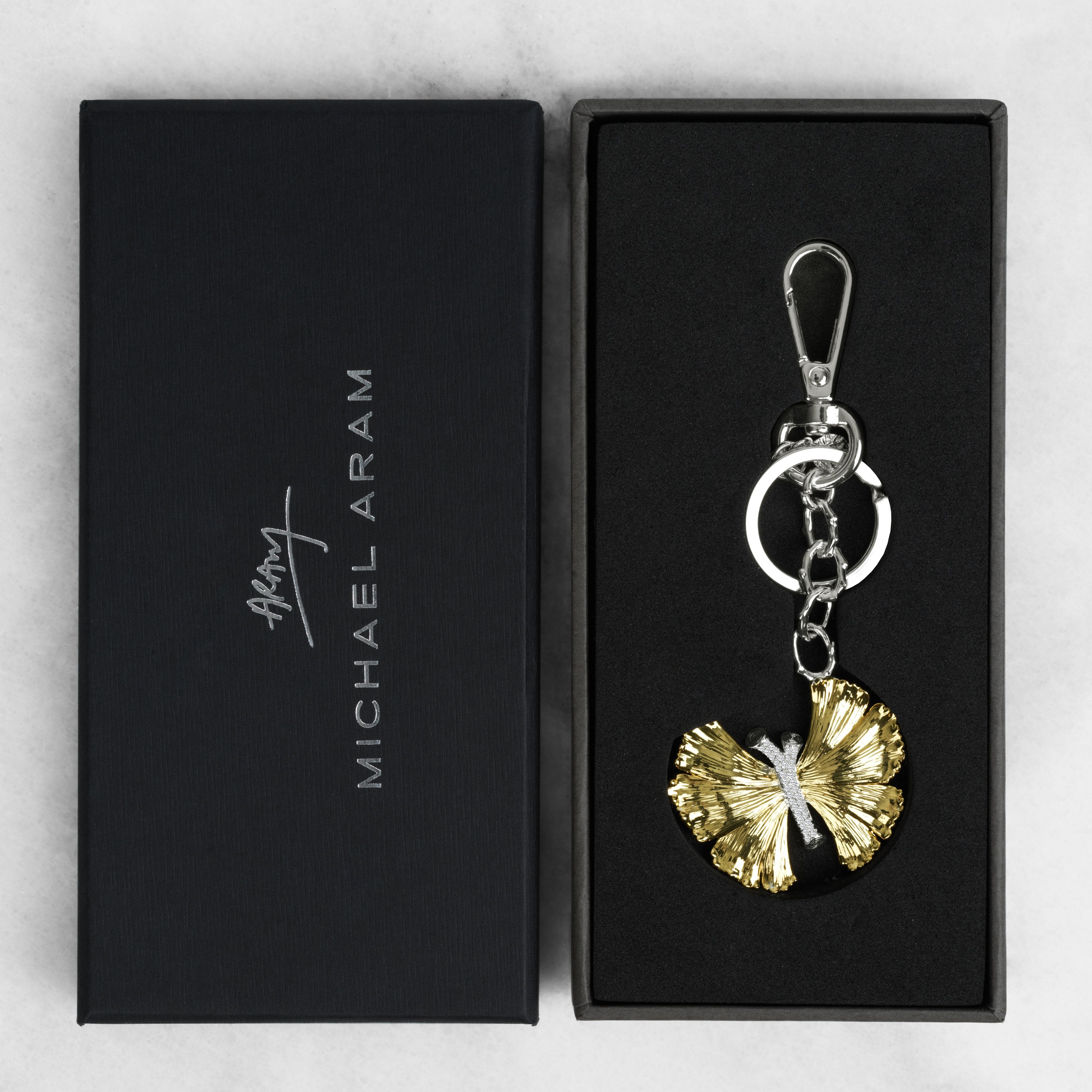 Elegant Butterfly Ginkgo Keychain - Unique Leaf Design for Women & Men - Perfect for Gifts, Bags, and Everyday Carry