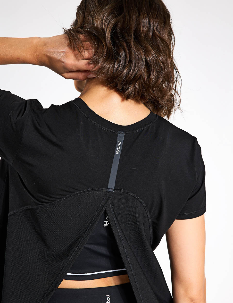 Kendall Tee Tarmac Black - Stylish Comfortable Cotton T-Shirt for Men & Women | Perfect for Casual Wear, Outfits & Everyday Fashion