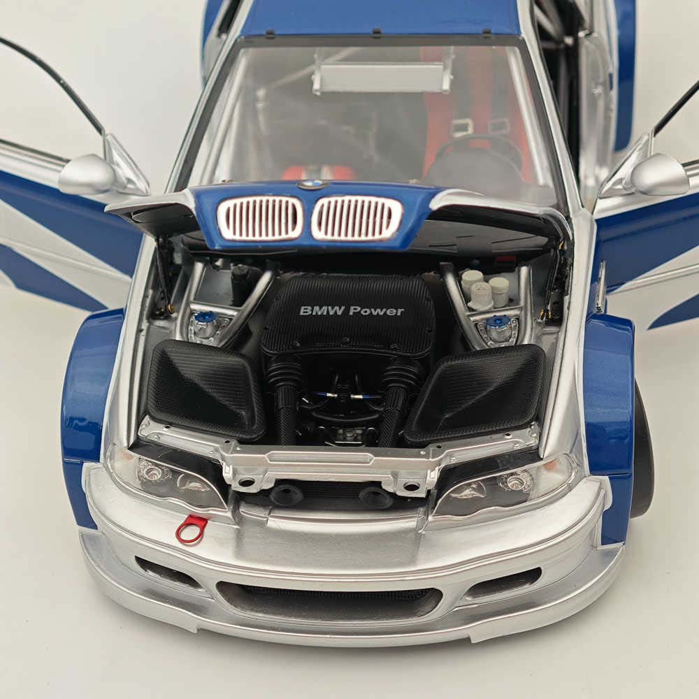 1/18 Scale BMW M3 GTR E46 2001 Diecast Model Car - Need for Speed Edition - Collectible Metal Alloy Racing Vehicle for Display & Gift - Perfect for Car Enthusiasts, Model Collectors, and Home/Office Decoration
