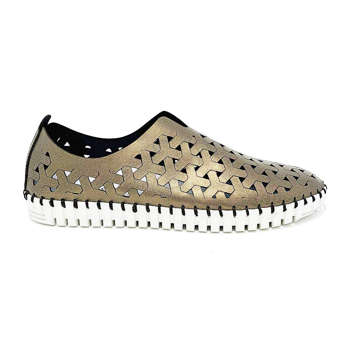 Eric Michael Women's Lightweight Slip-On Flats - European Style Casual Comfort Shoes for Work, Travel & Everyday Wear