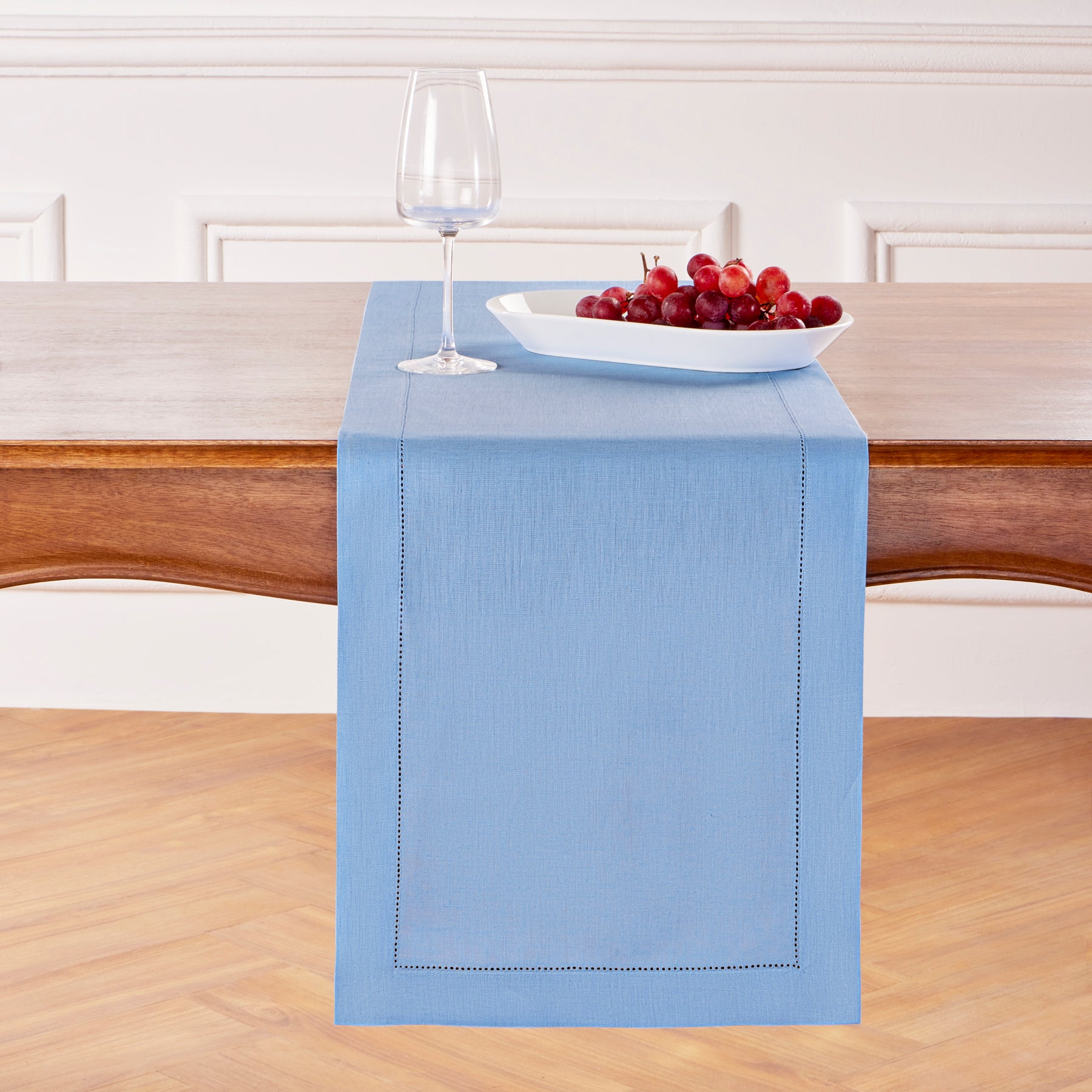 Elegant Classic Hemstitch Table Runner - Premium Linen Dining Decor for Weddings, Parties & Home Decor