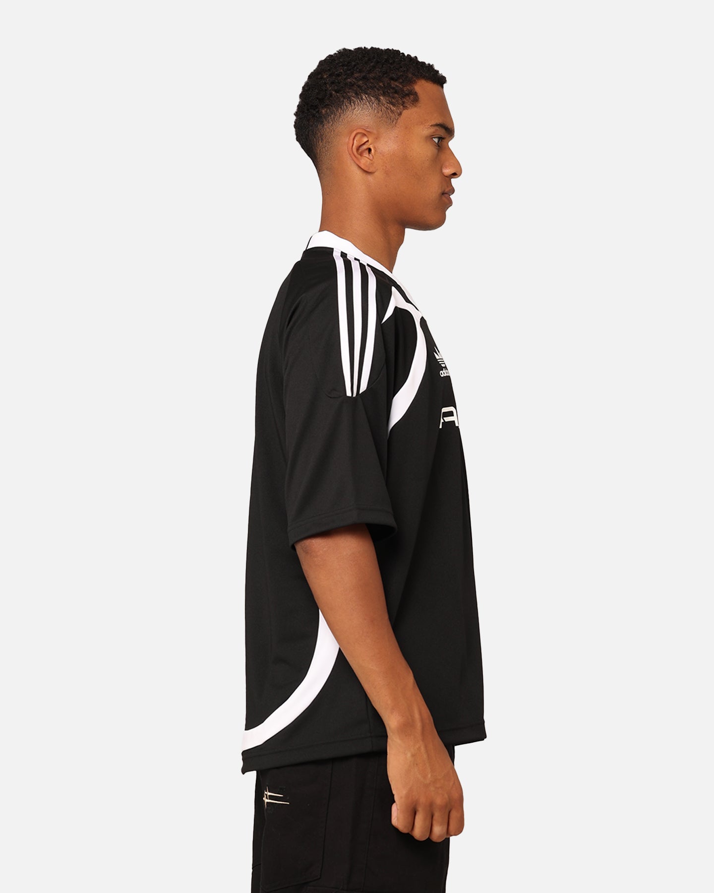 Adidas Oversized Short Sleeve Jersey T-Shirt for Men - Black Athletic Top for Basketball, Running & Casual Wear