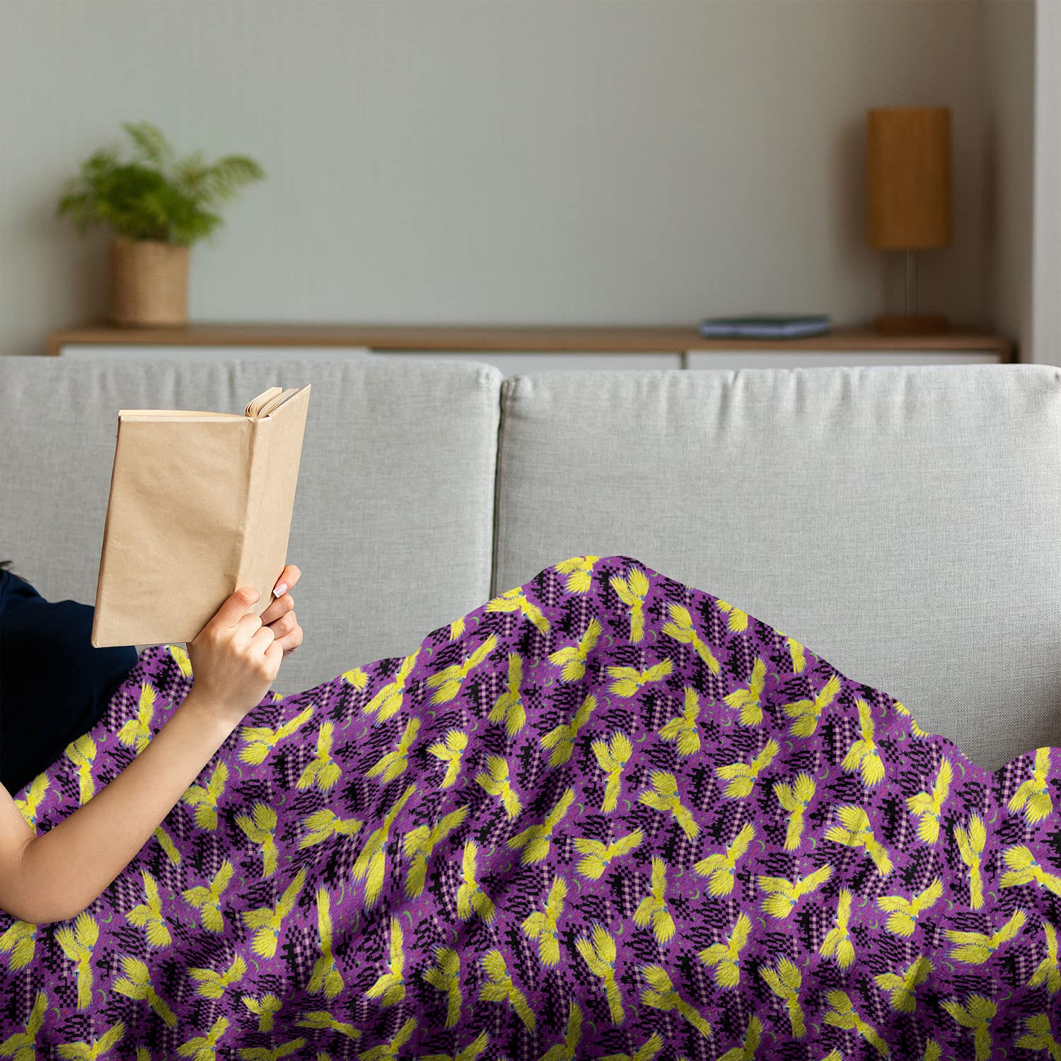 Ambesonne Tropical Throw Blanket - Exotic Parrot Birds on Oriental Boho Backdrop, Soft Flannel Fleece Couch Cover for Adults, 70