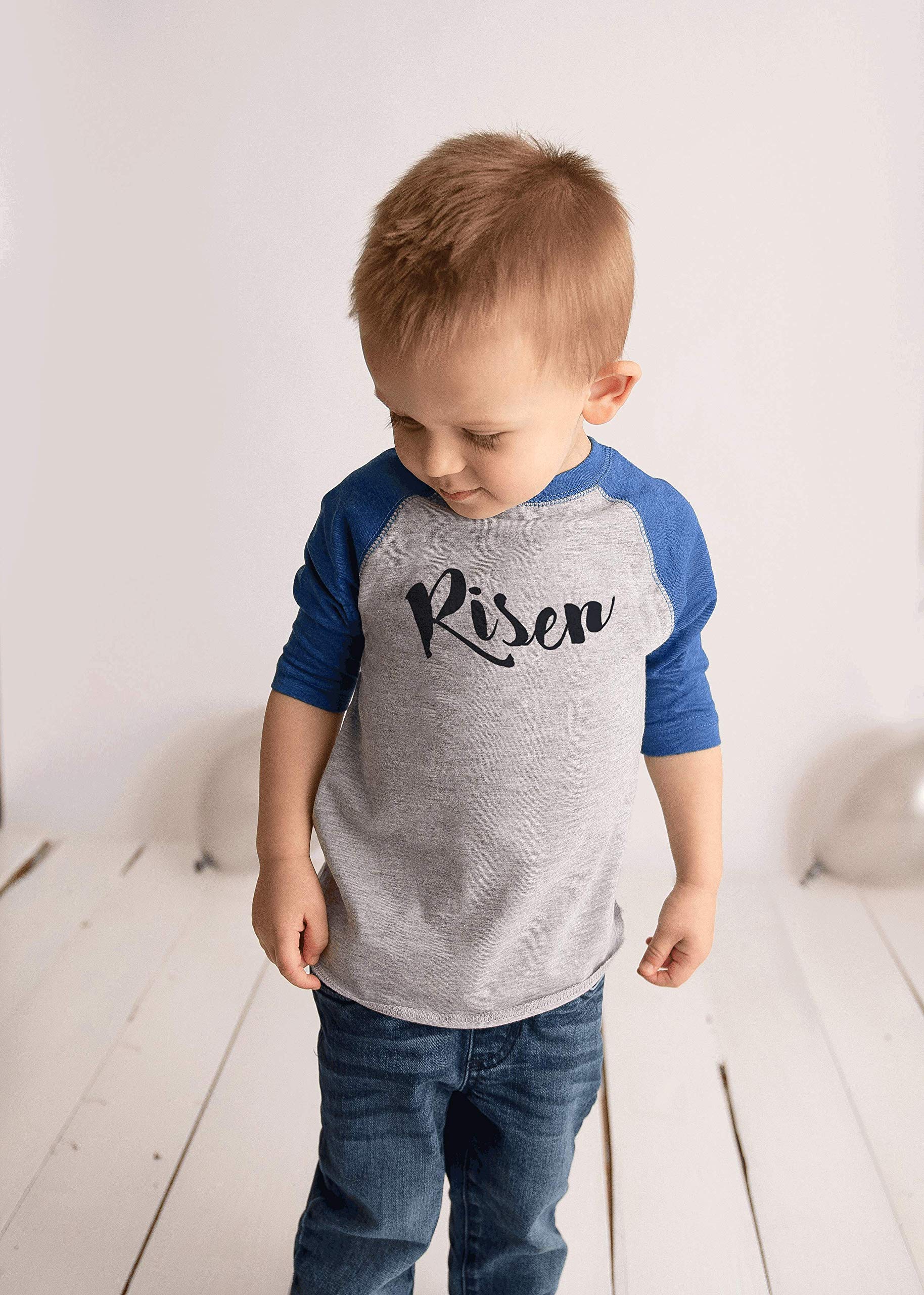7 ate 9 Apparel Kids Risen Happy Easter Blue Raglan T-Shirt - Comfortable Easter Outfit for Boys & Girls - Perfect for Easter Egg Hunts, Church Services & Family Photos