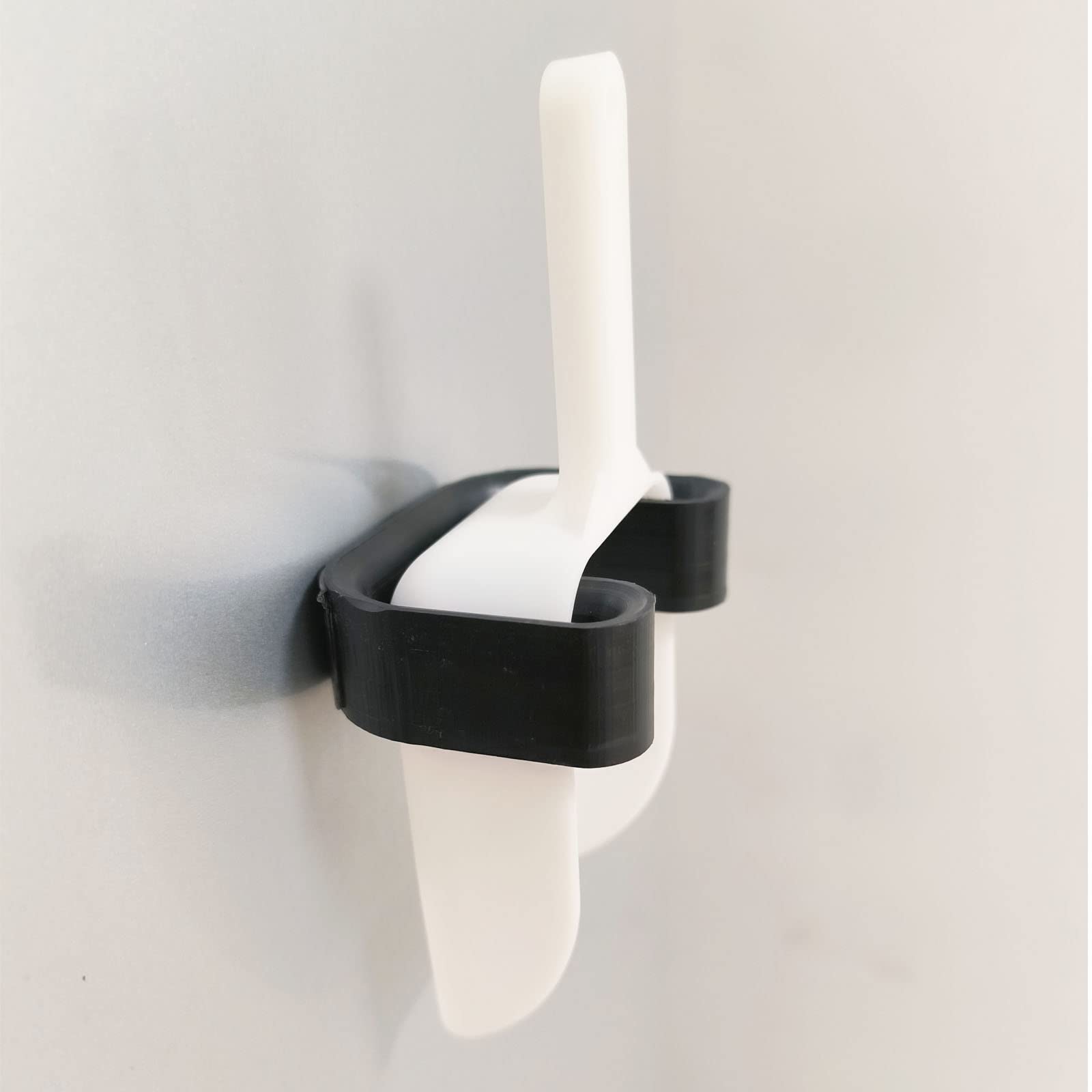 PIAOLGYI Ice Scoop Holder for Frigidaire Countertop Ice Maker - Compatible with EFIC117-SS 26lb Ice Maker - Black Scooper Accessory (Scoop Not Included) - Perfect for Kitchens, Bars, and Home Use